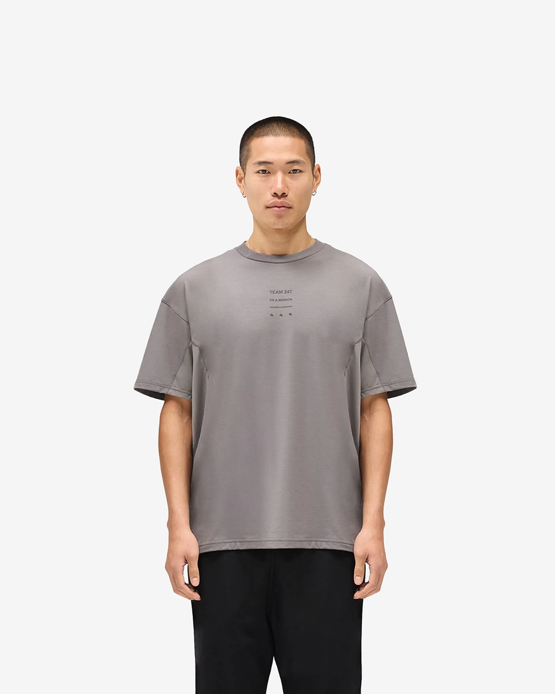Cashmere combination Performance Layer 247 Uprising Oversized T-Shirt - Steel