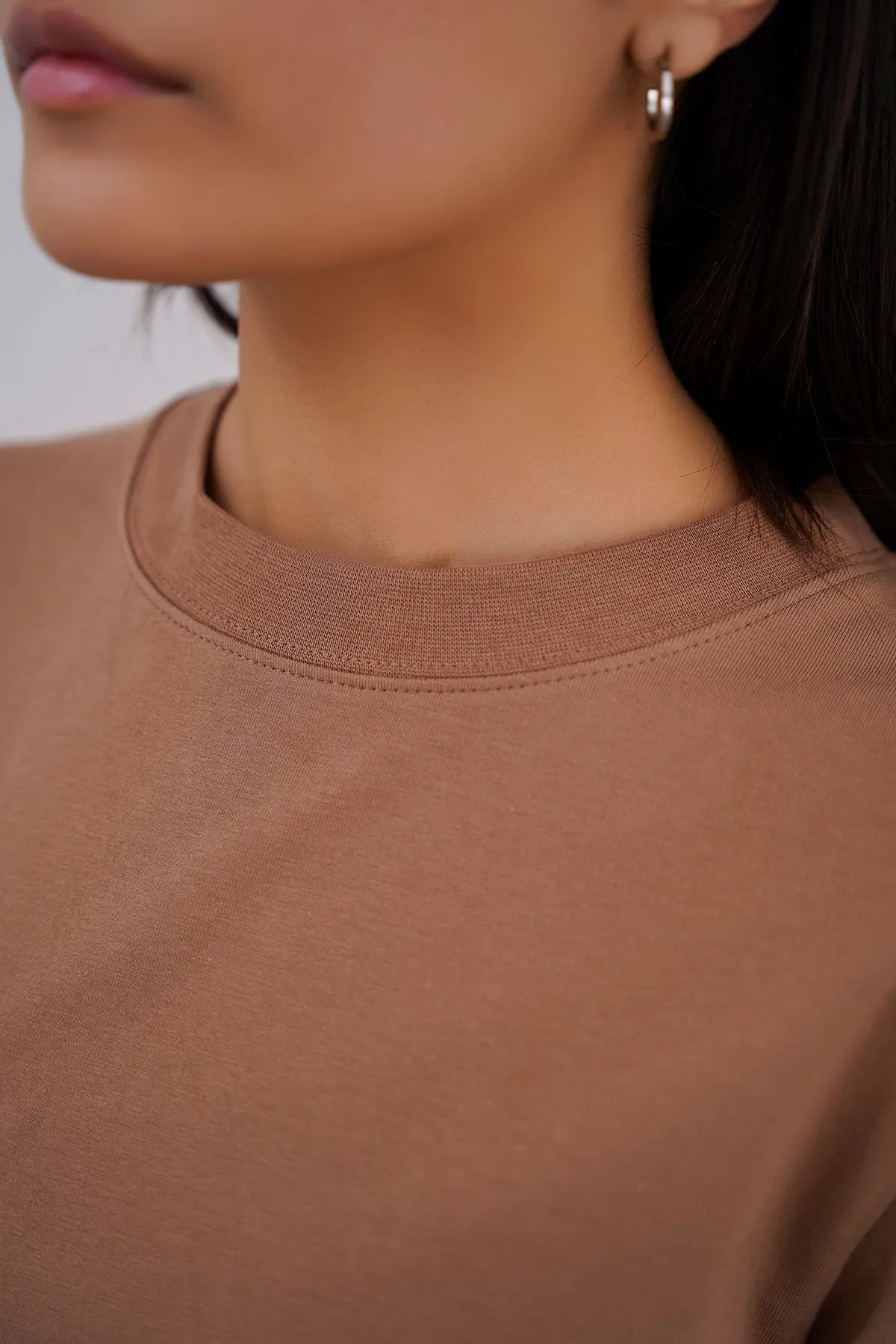 ALL- COTTON TEE Cuff Adjust Secure Cuff Design Relaxed Comfort Wear