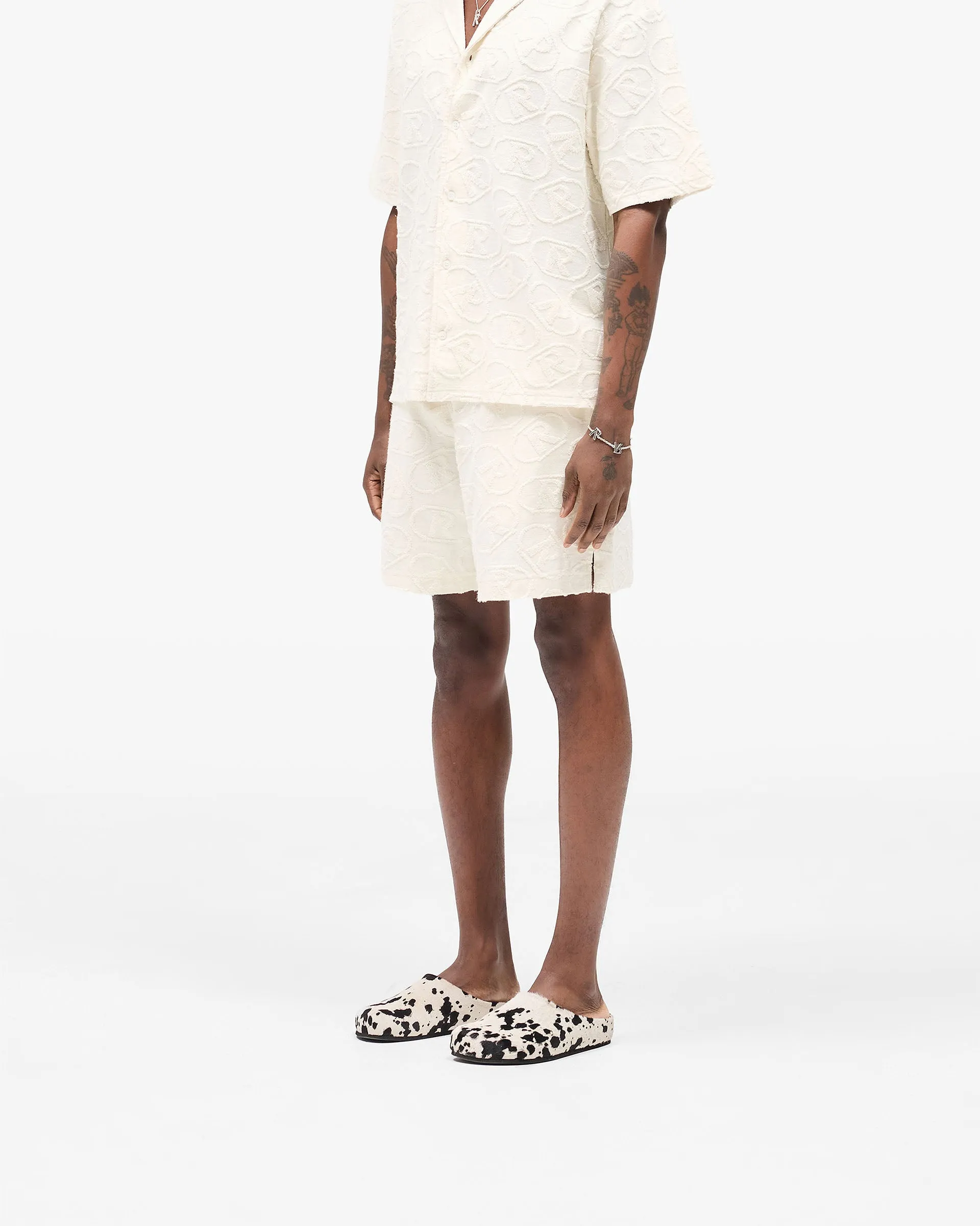 All Over Print Towel Short - Aged White Chafe Resistant Lining Sport Comfort Fit