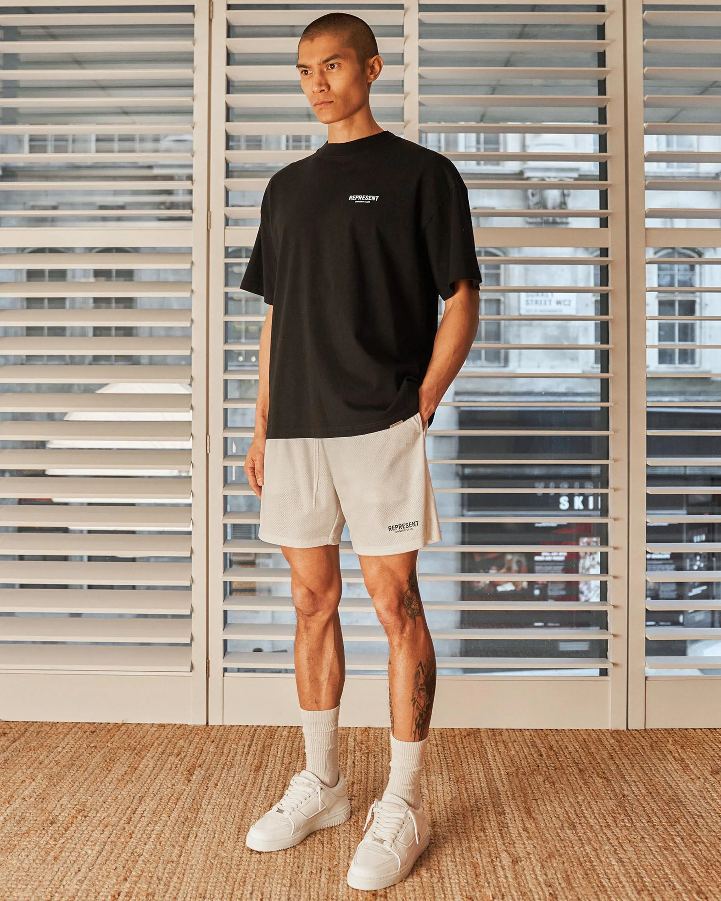 Outdoor Vibe Represent Owners Club Mesh Shorts - Flat White
