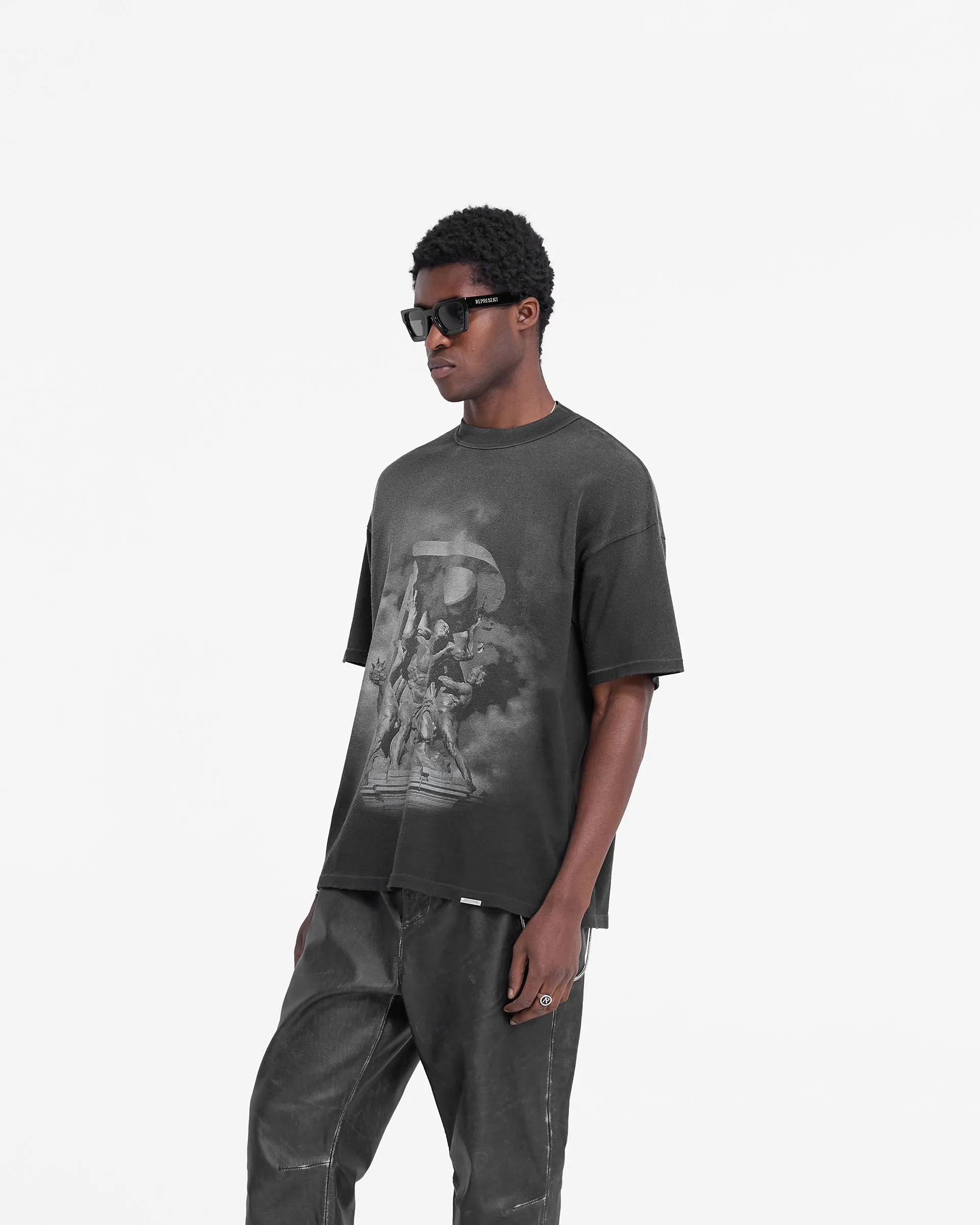 Easy Wear Option Atlas T-Shirt - Stained Black