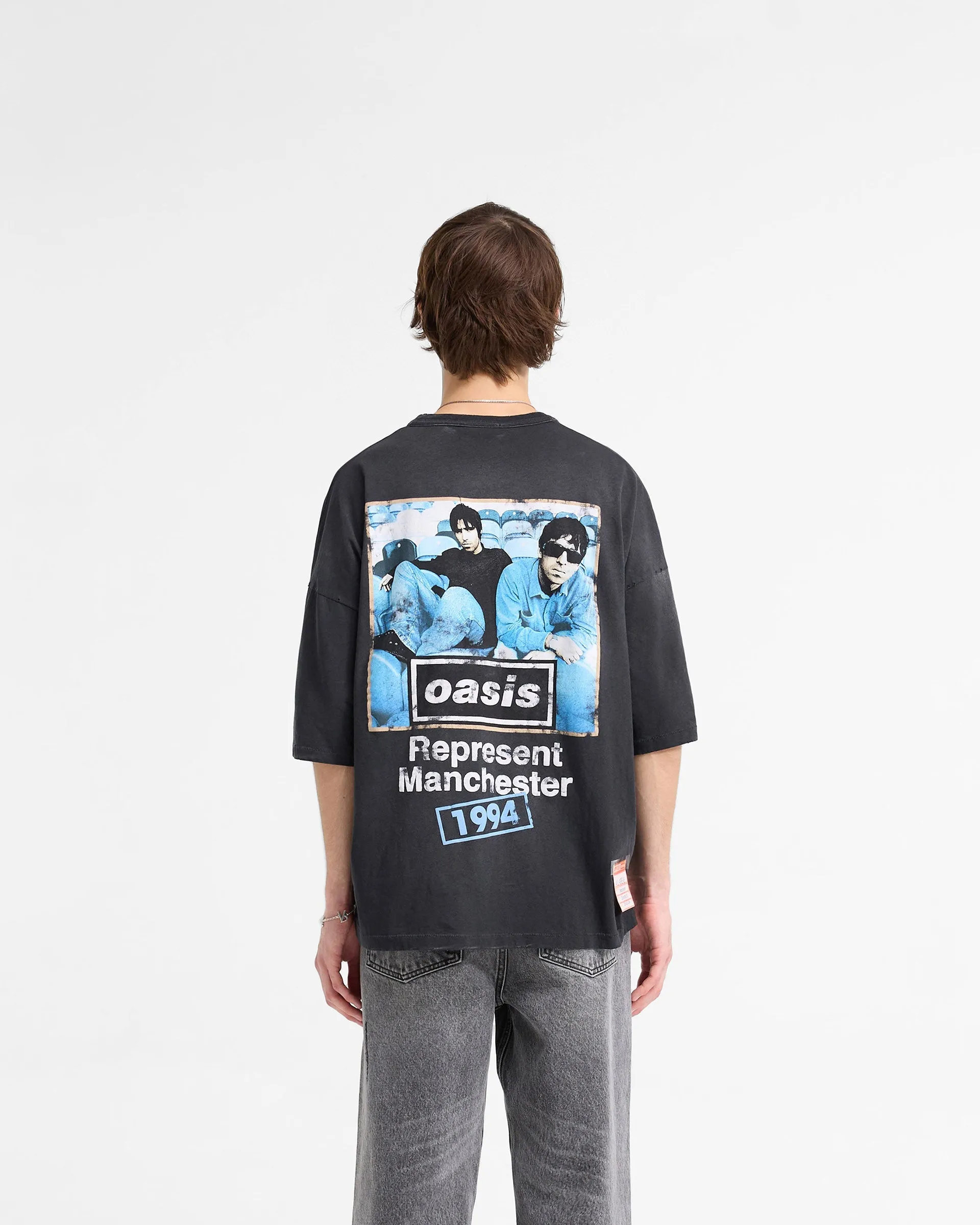 Easy Wear Style Represent X Oasis Maine Road T-Shirt - Washed Black