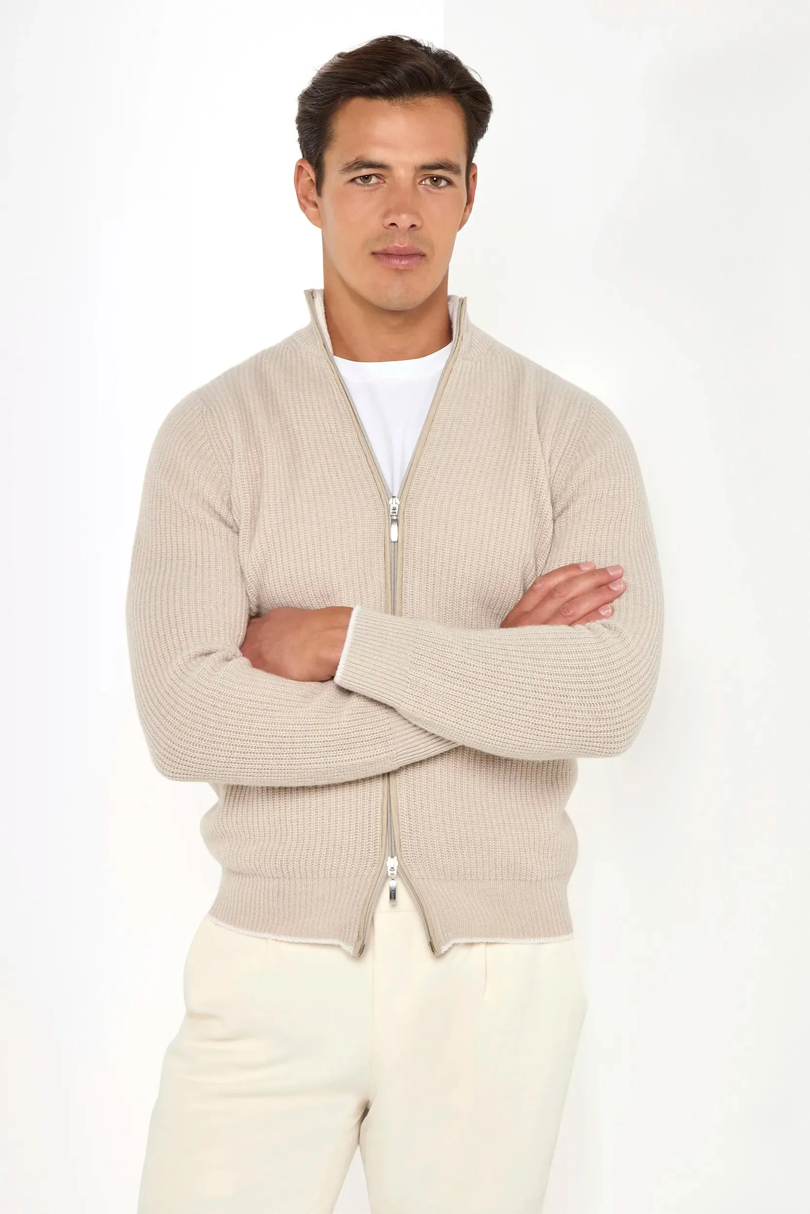 Summer Wear Zero Core Beige ribbed cashmere blend full zip ?C Made in Italy