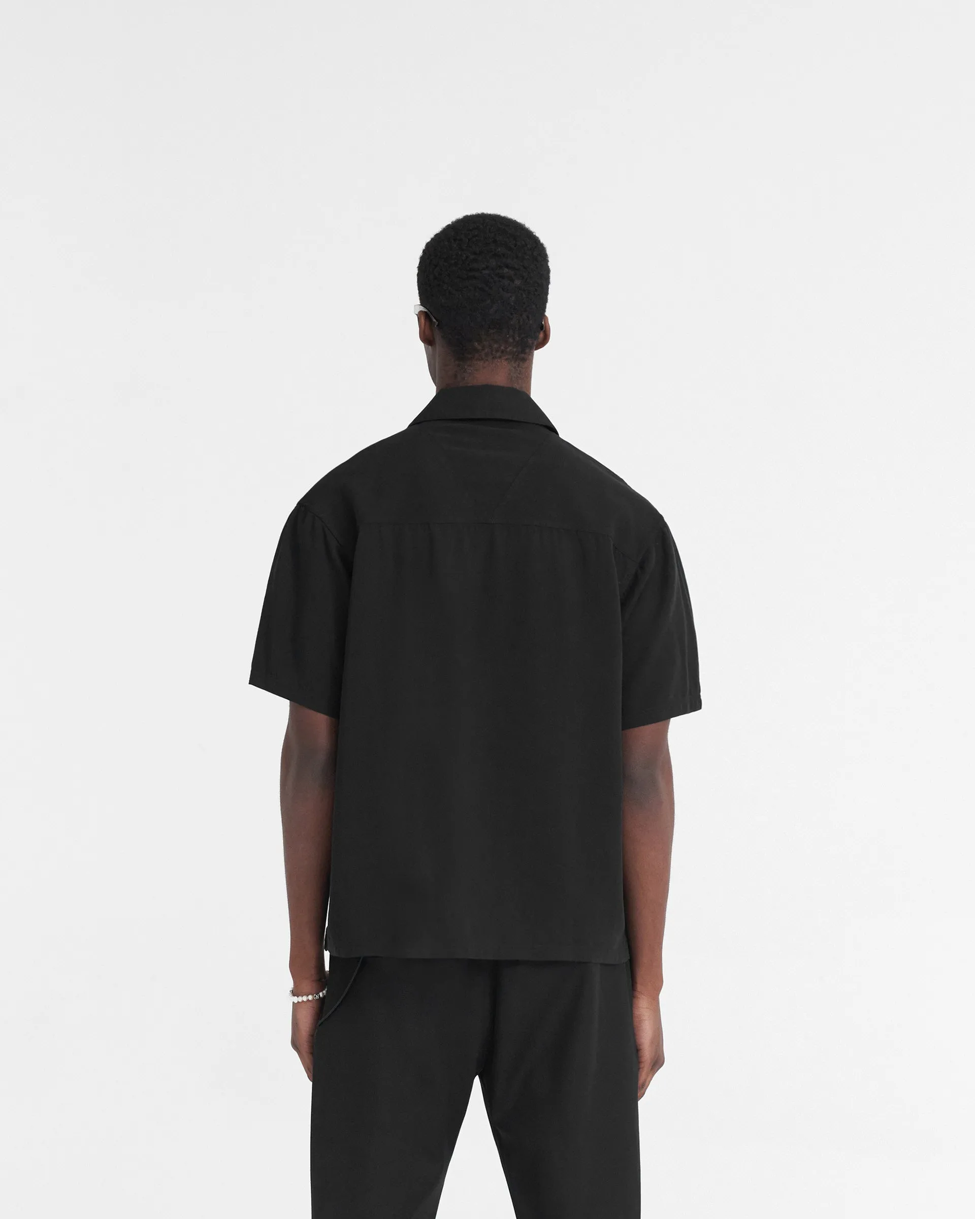 Non Static Finish Bowling Shirt - Black