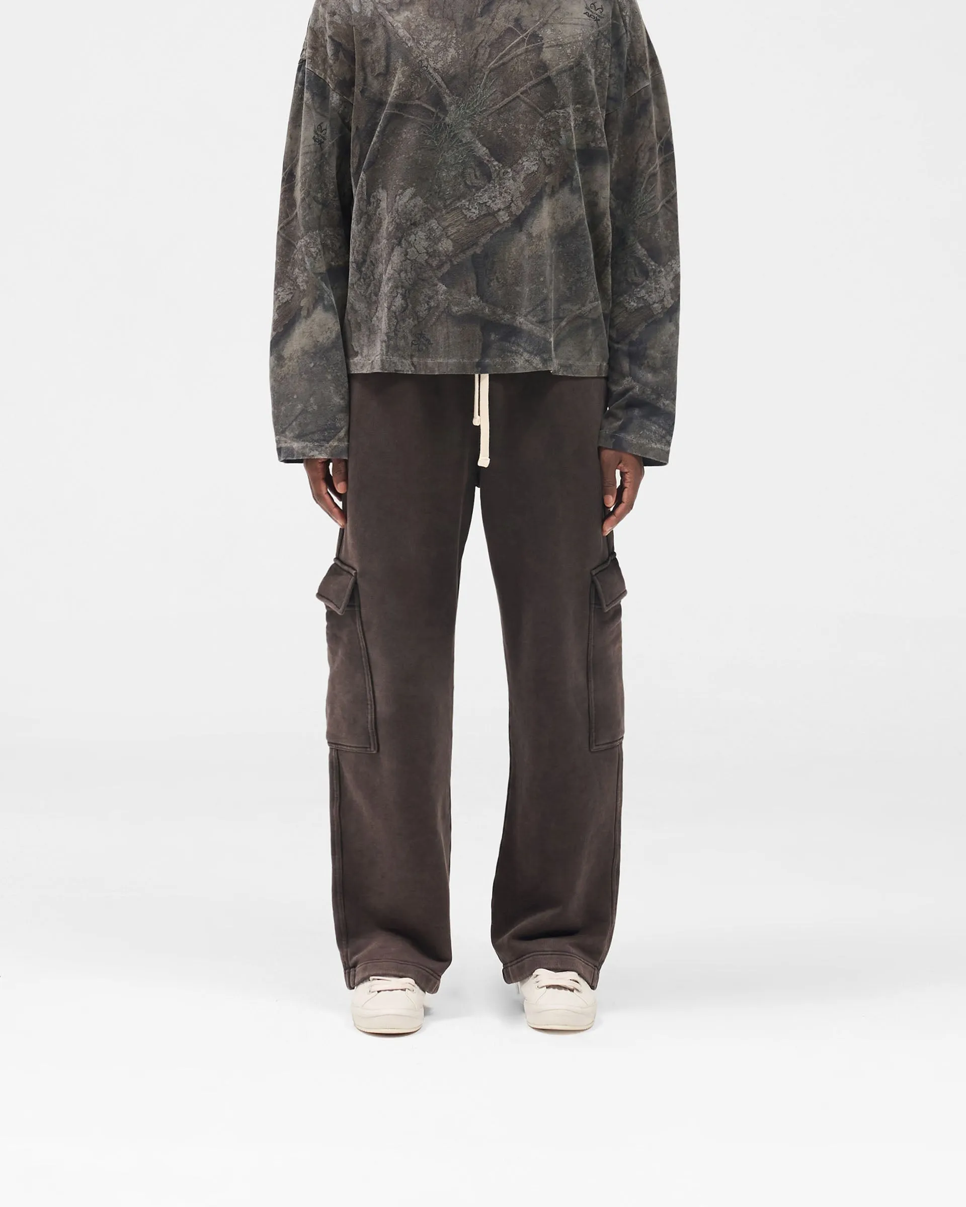 Initial Cargo Sweatpants - Coffee Moisture Management