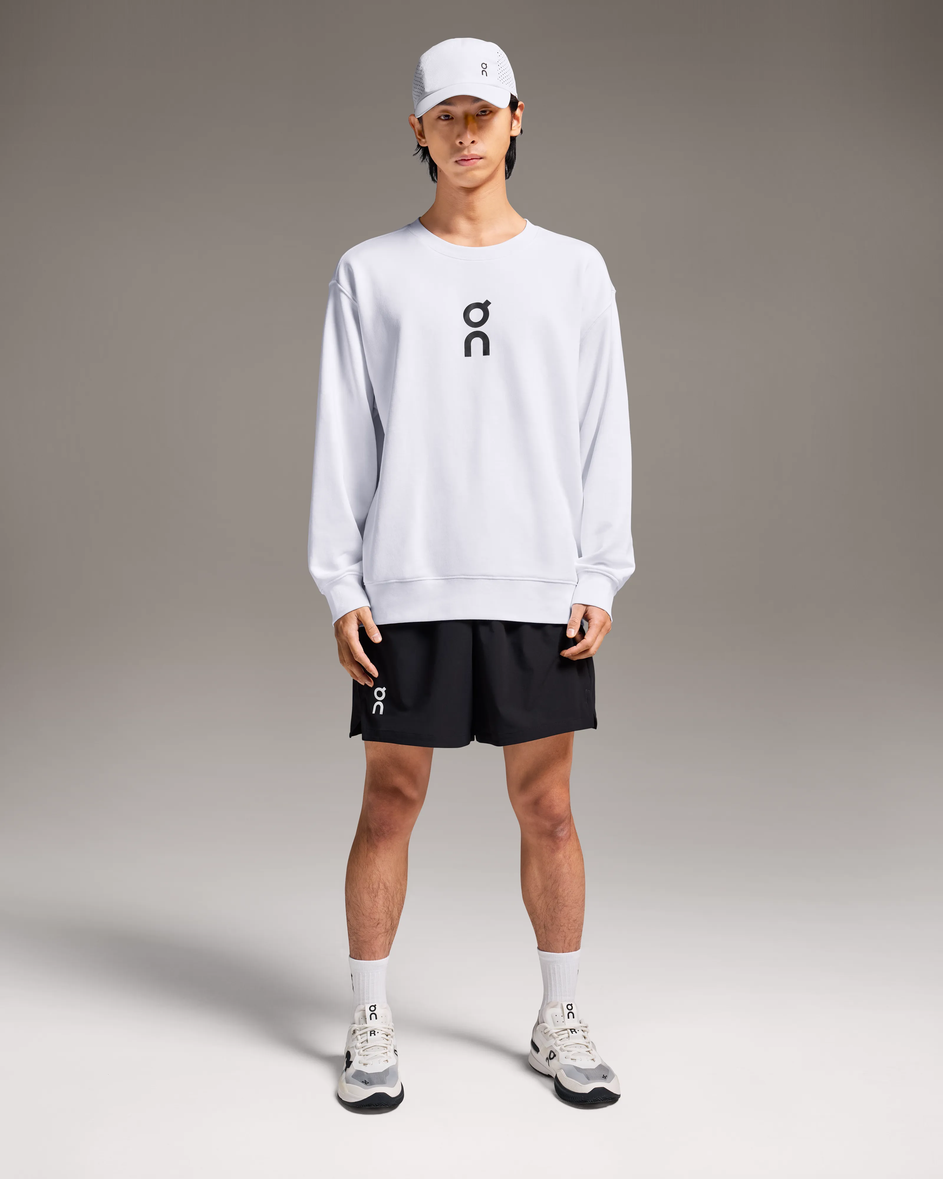 Club Crew Contrast Stitching