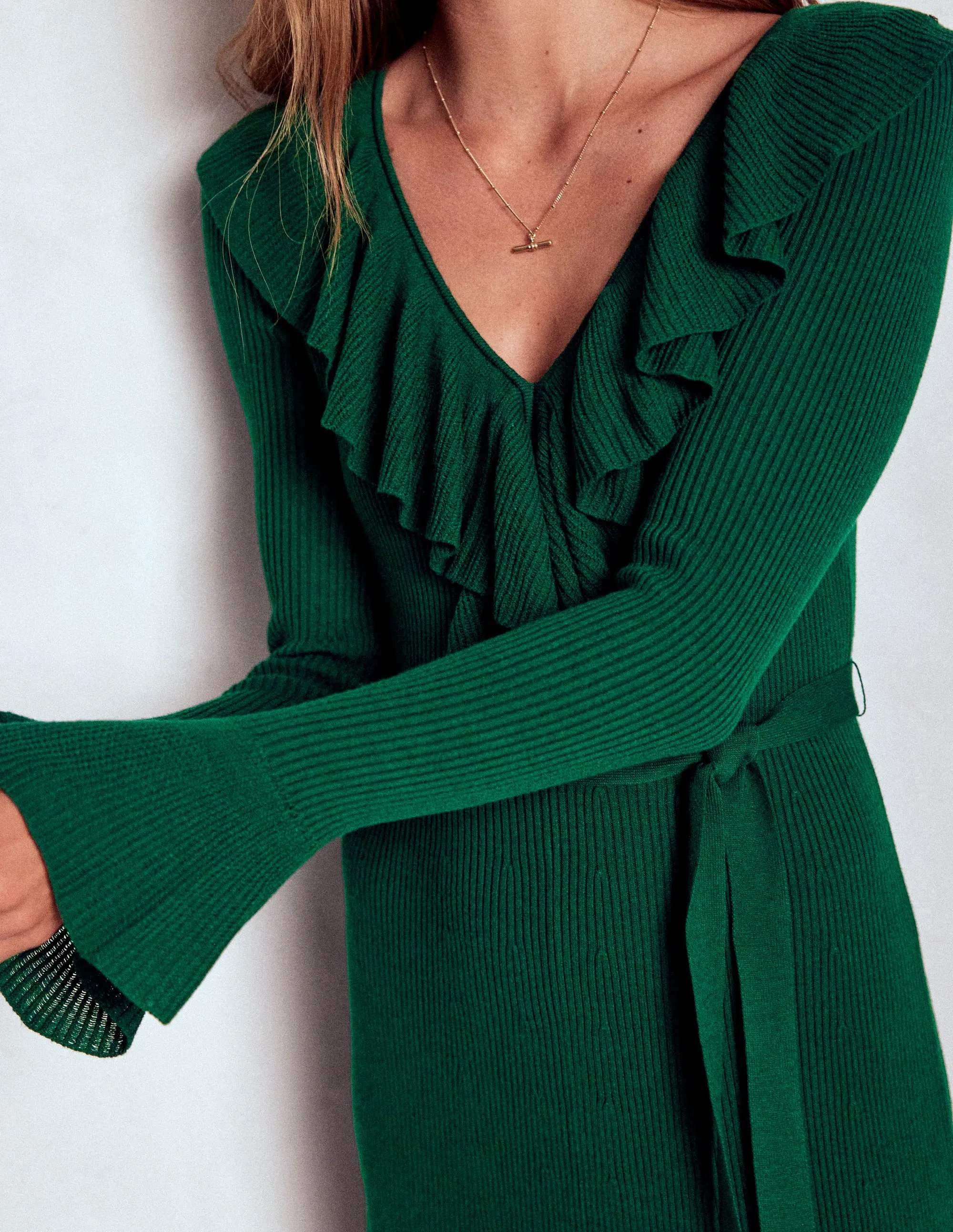 Ruffled Ribbed Dress-Emerald Night Mood Flex Season Ready