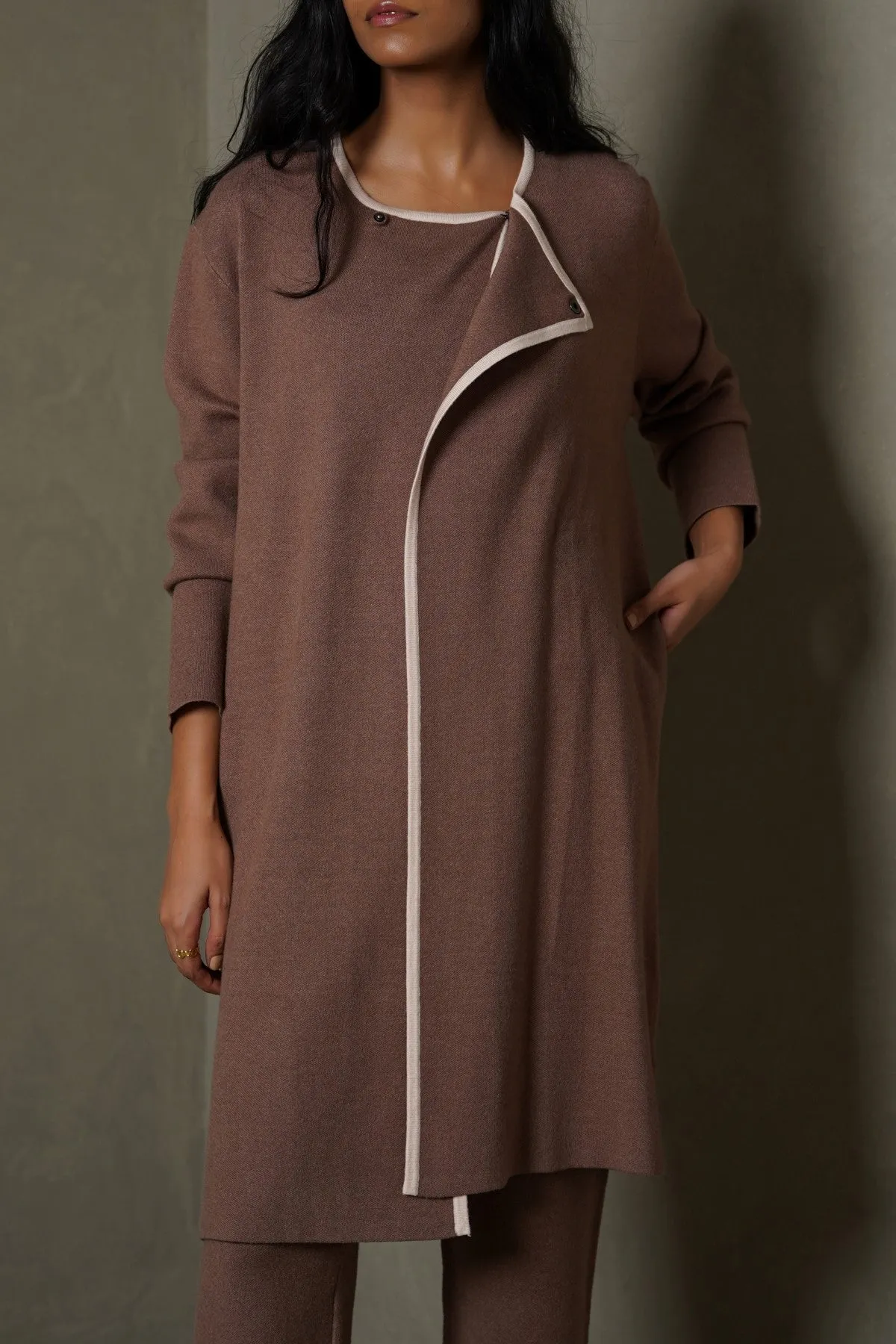 Stylish Comfort DUNE CAPE SWEATER
