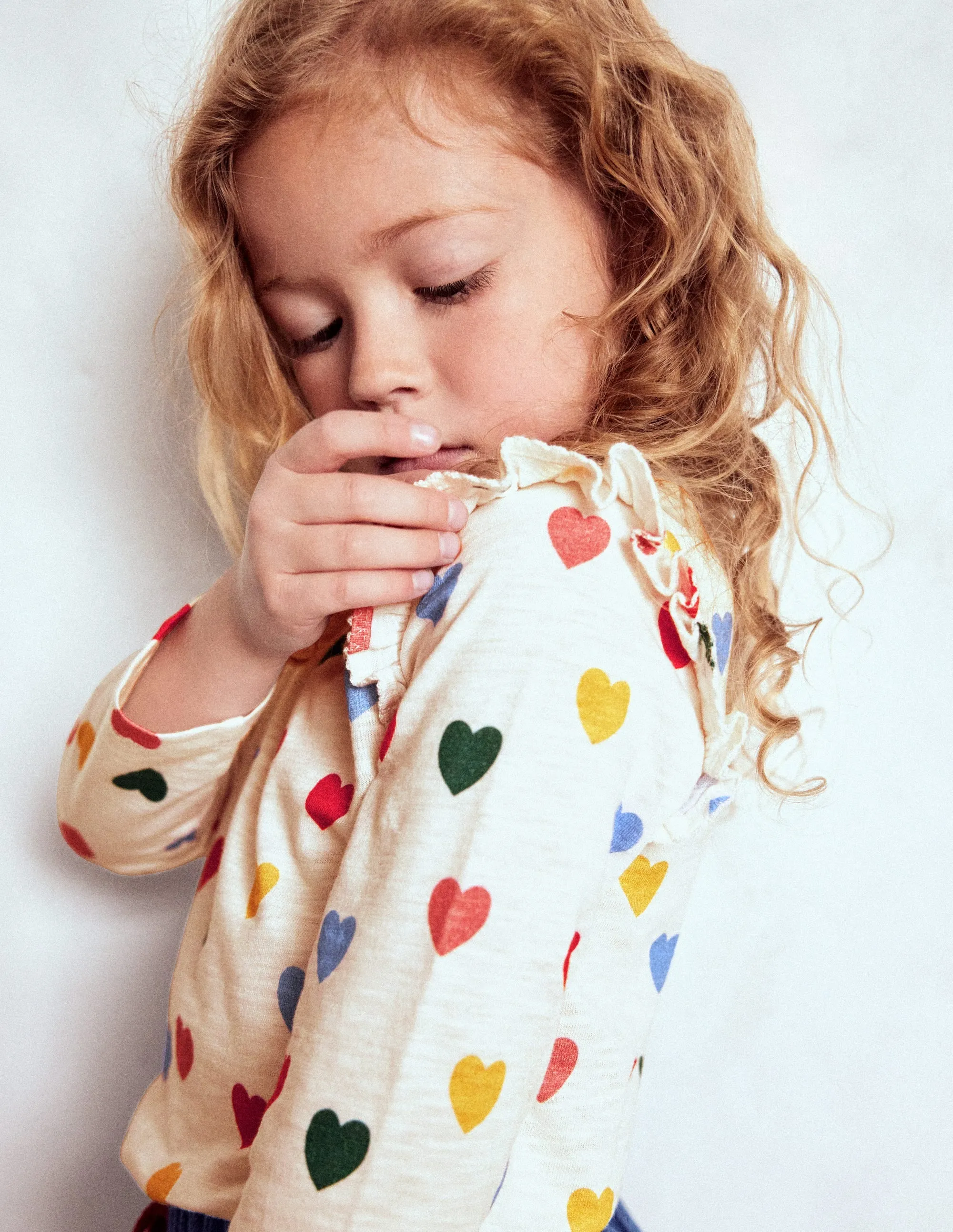 Printed top HypoallergenicMaterial Frill Sleeve Slub Top-Rainbow Hearts