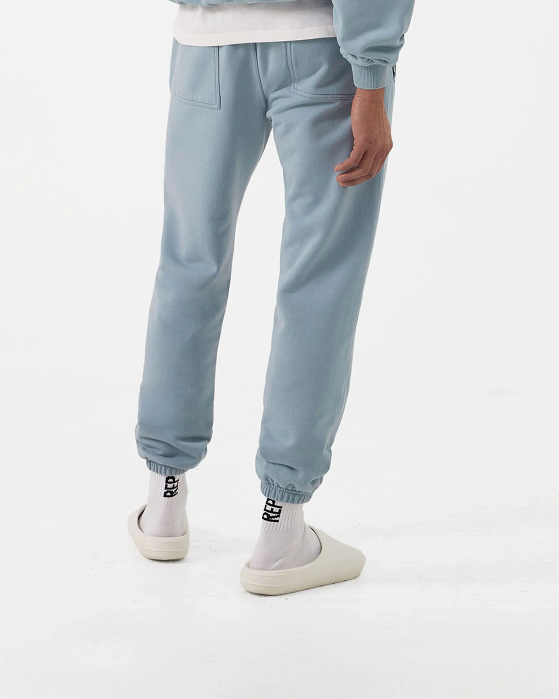 Represent Owners Club Sweatpant - Powder Blue Body Shape Side zipper