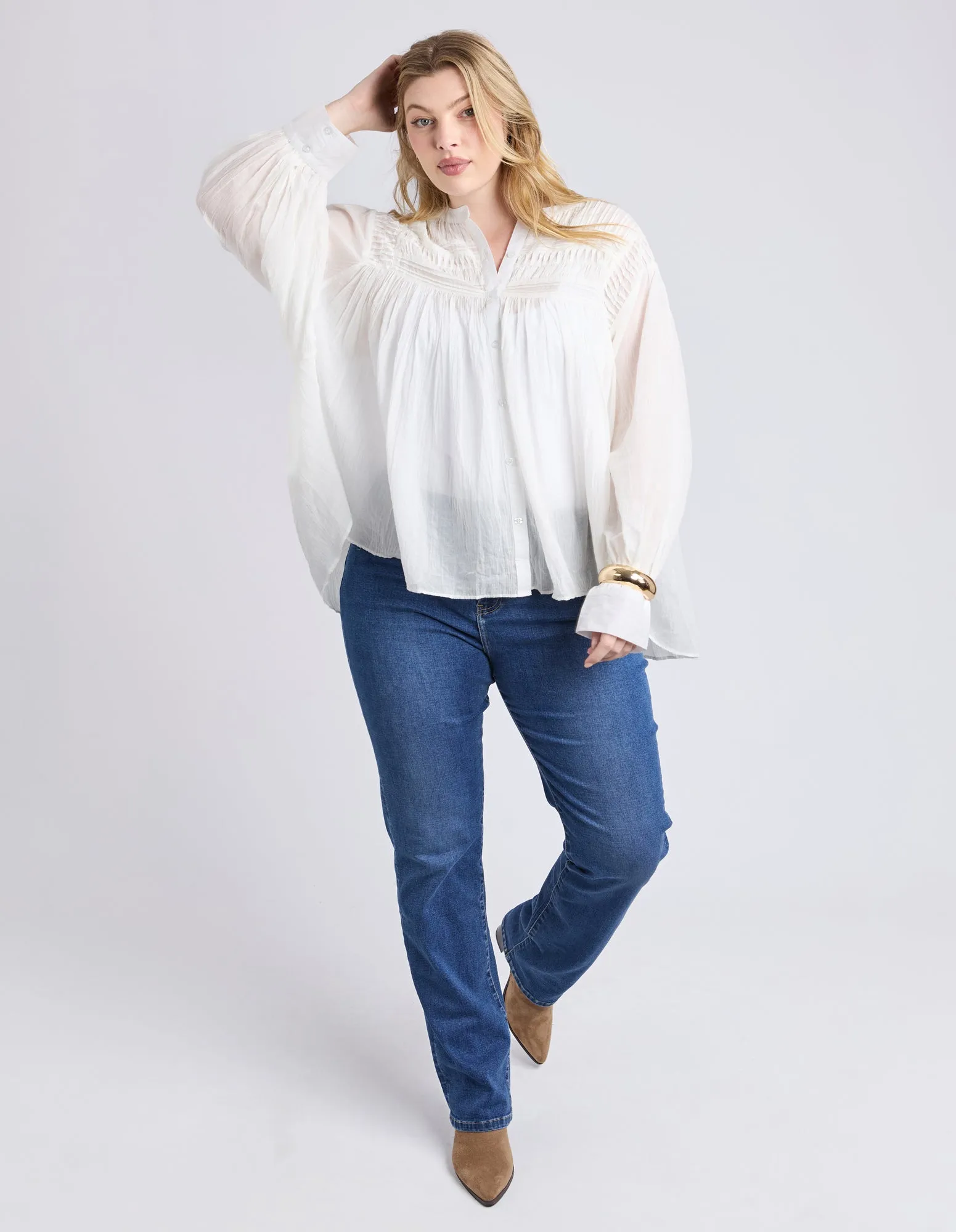 Fashionable Shirt Reversible Layering Tech Elm Montana Blouse Marshmallow