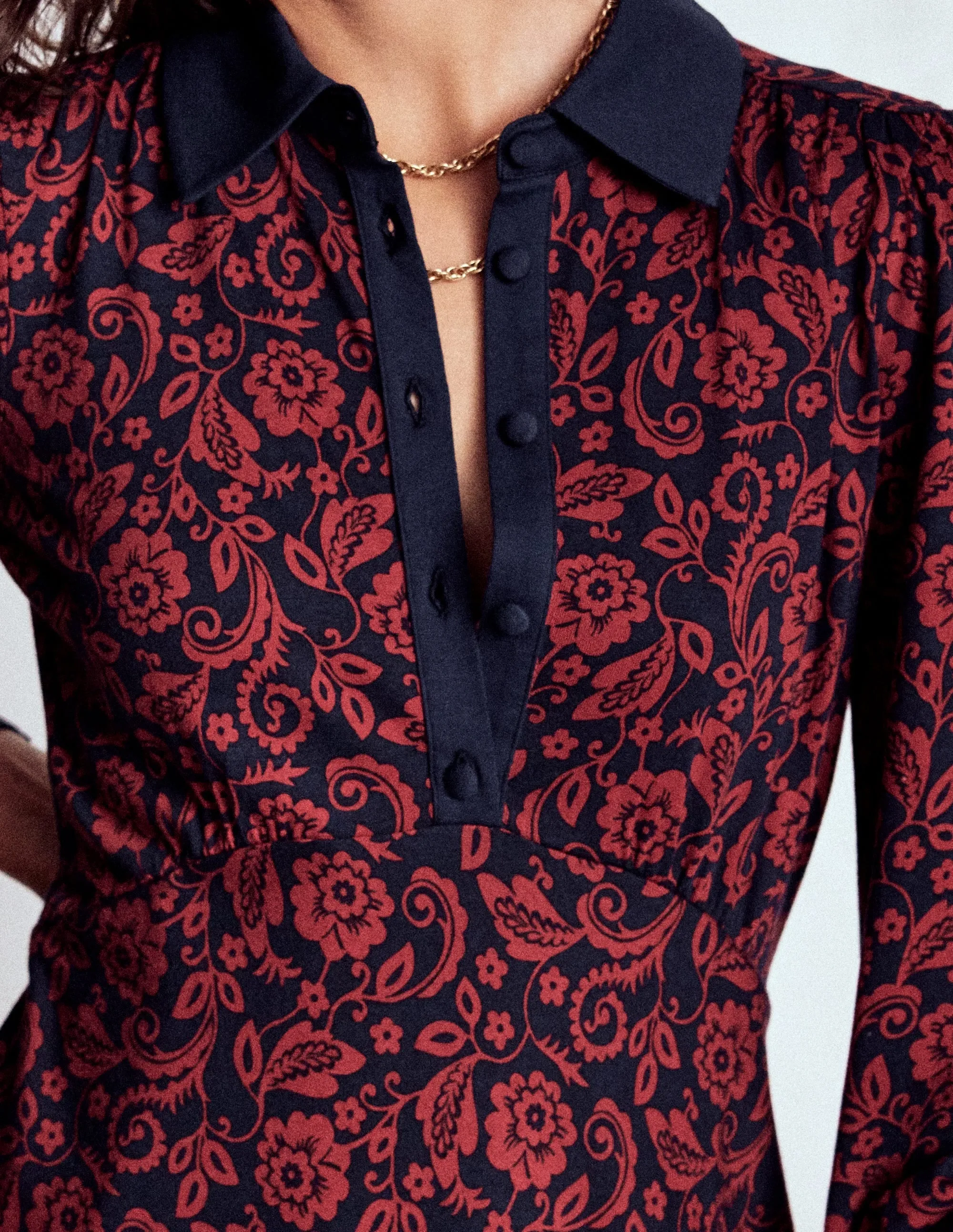 Empire Waistline Shirt Dress-Red, Ornate Flora Comfortable and Chic countryside