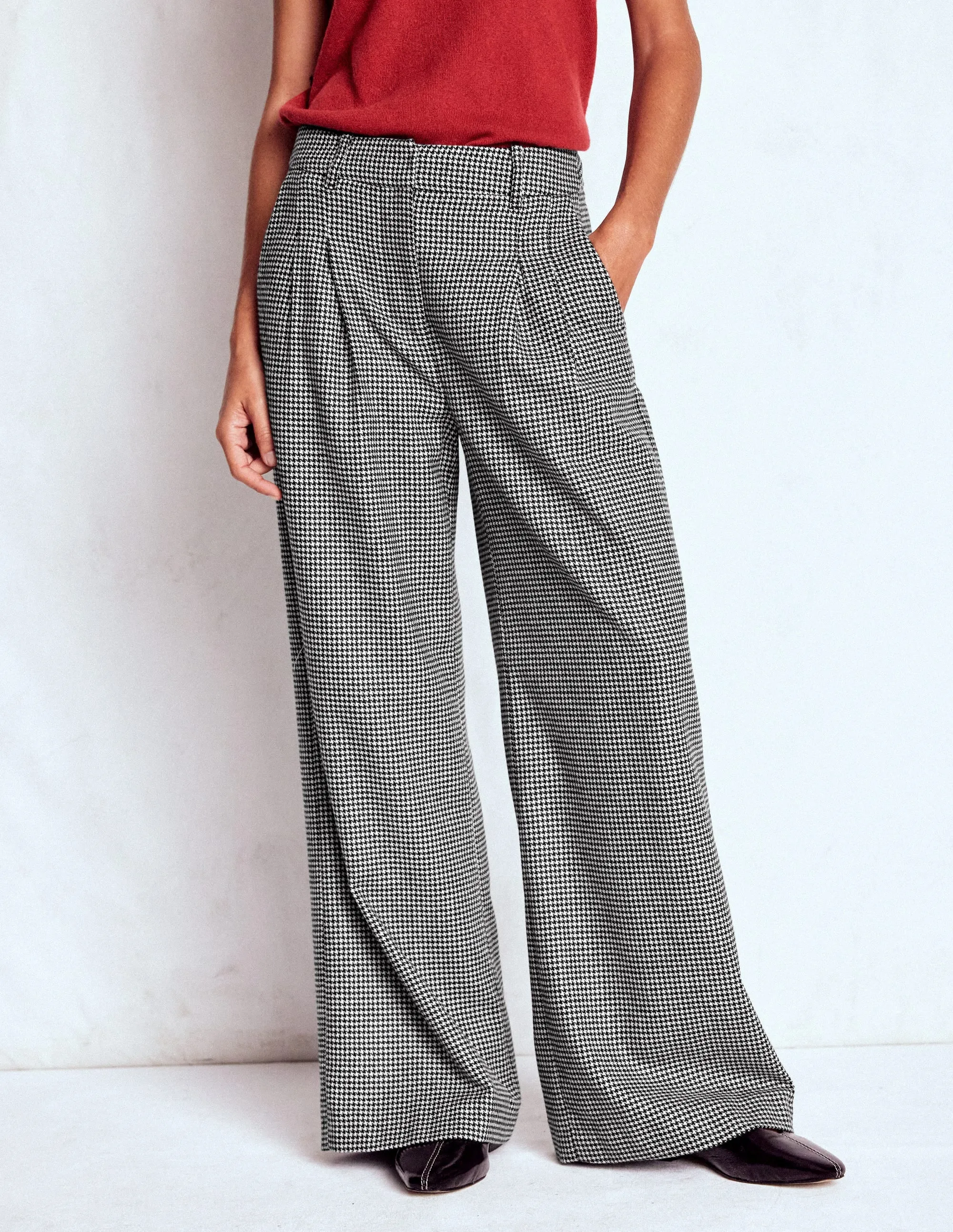 Twill Weave Texture Bi Stretch Fabric Kensington Wool Trousers-Black and Ivory Puppytooth