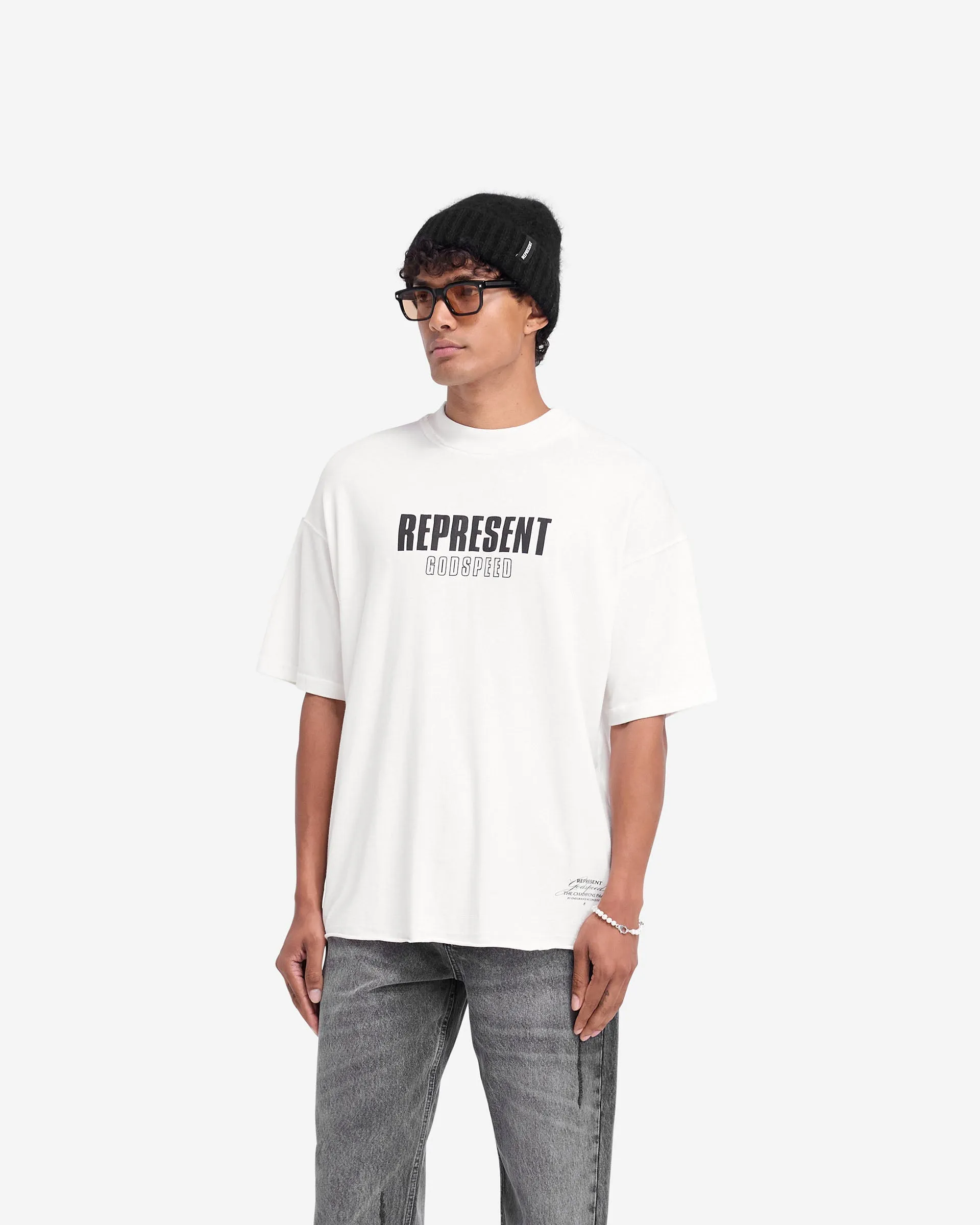 Godspeed T-Shirt - Flat White Travel Trend Look Sporty and Cool