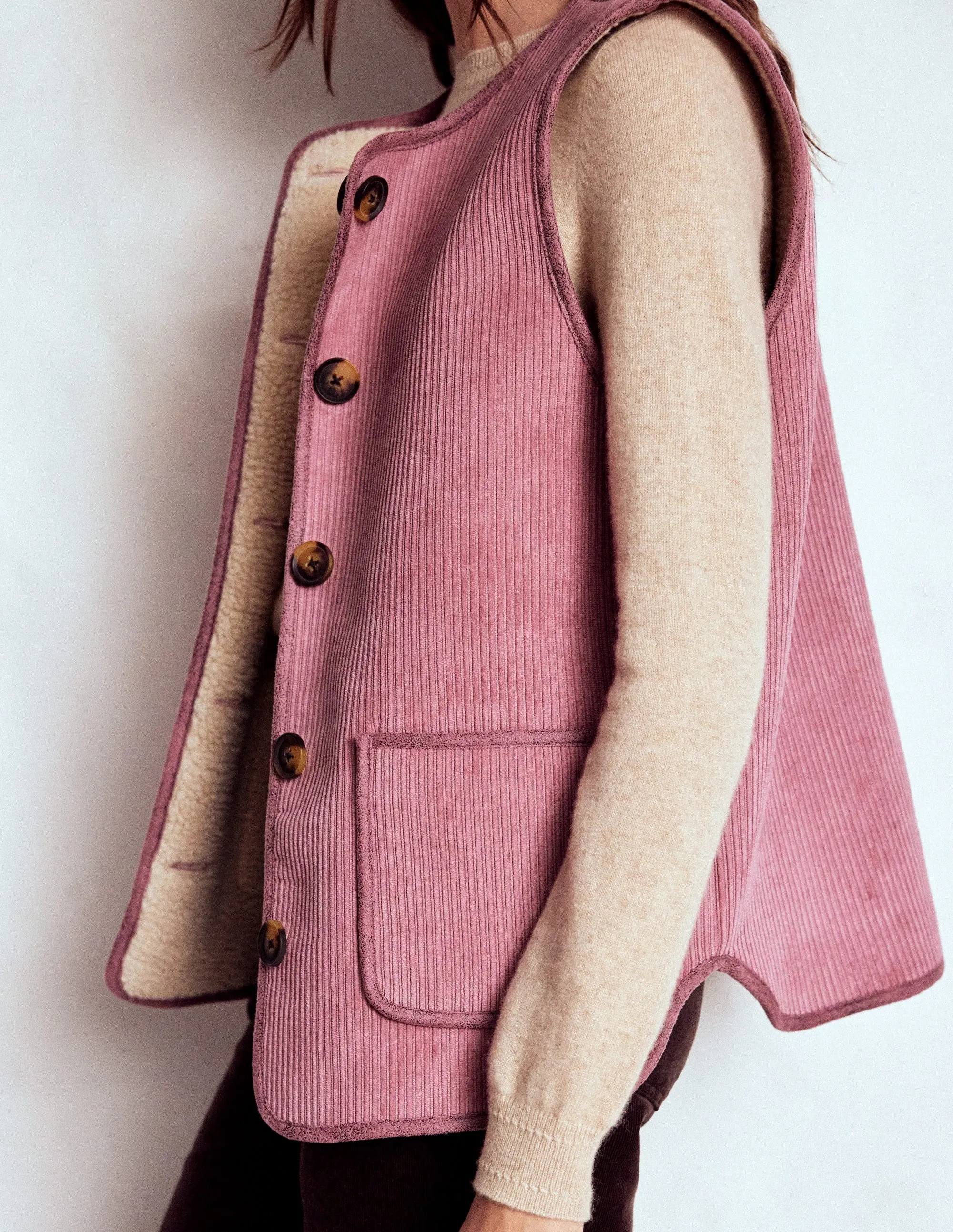 Clerkenwell Reversible Gilet-Light Pink, Natural QuiltedPattern