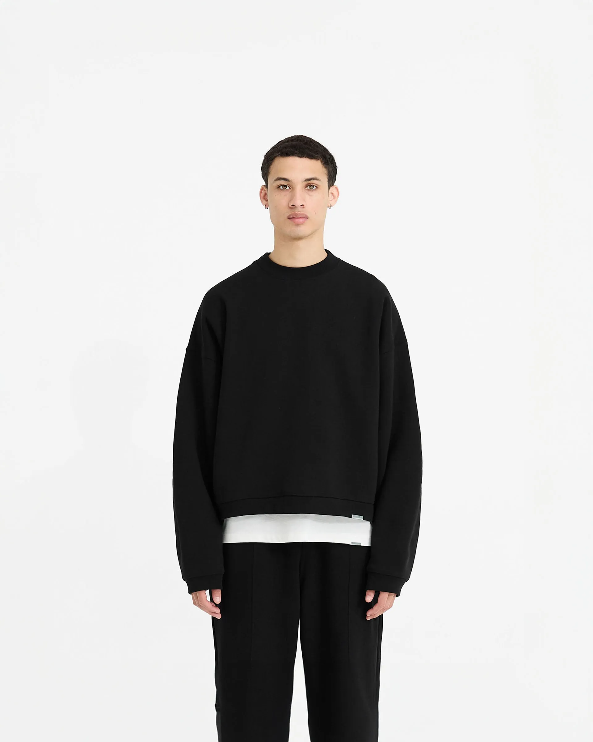 Initial Boxy Sweater - Black Active Fit