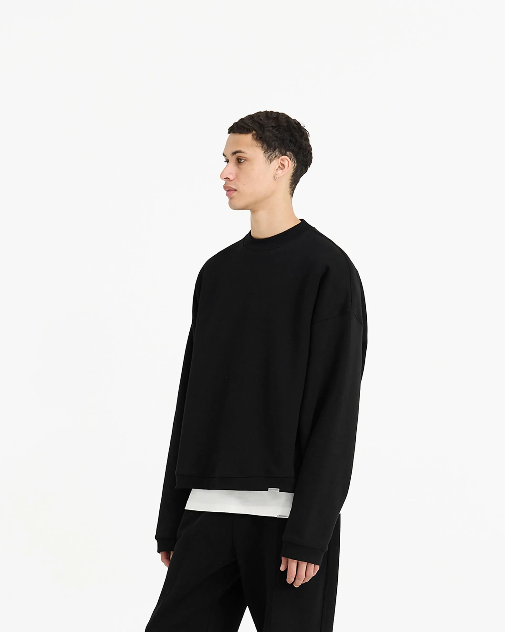Initial Boxy Sweater - Black product chain toughness Limited Edition
