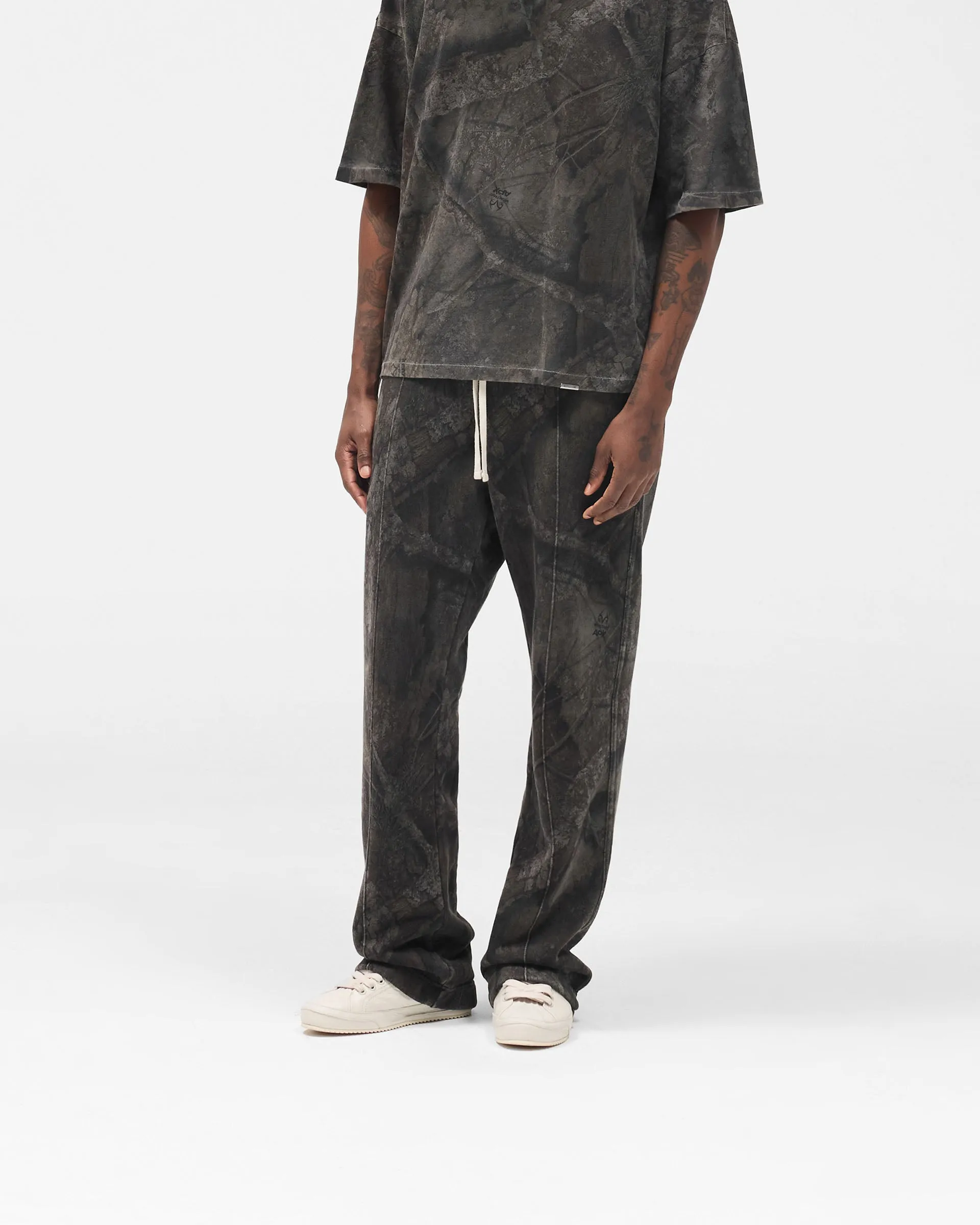 City Ready Initial Overdye Realtree? Sweatpants - Overdyed Black