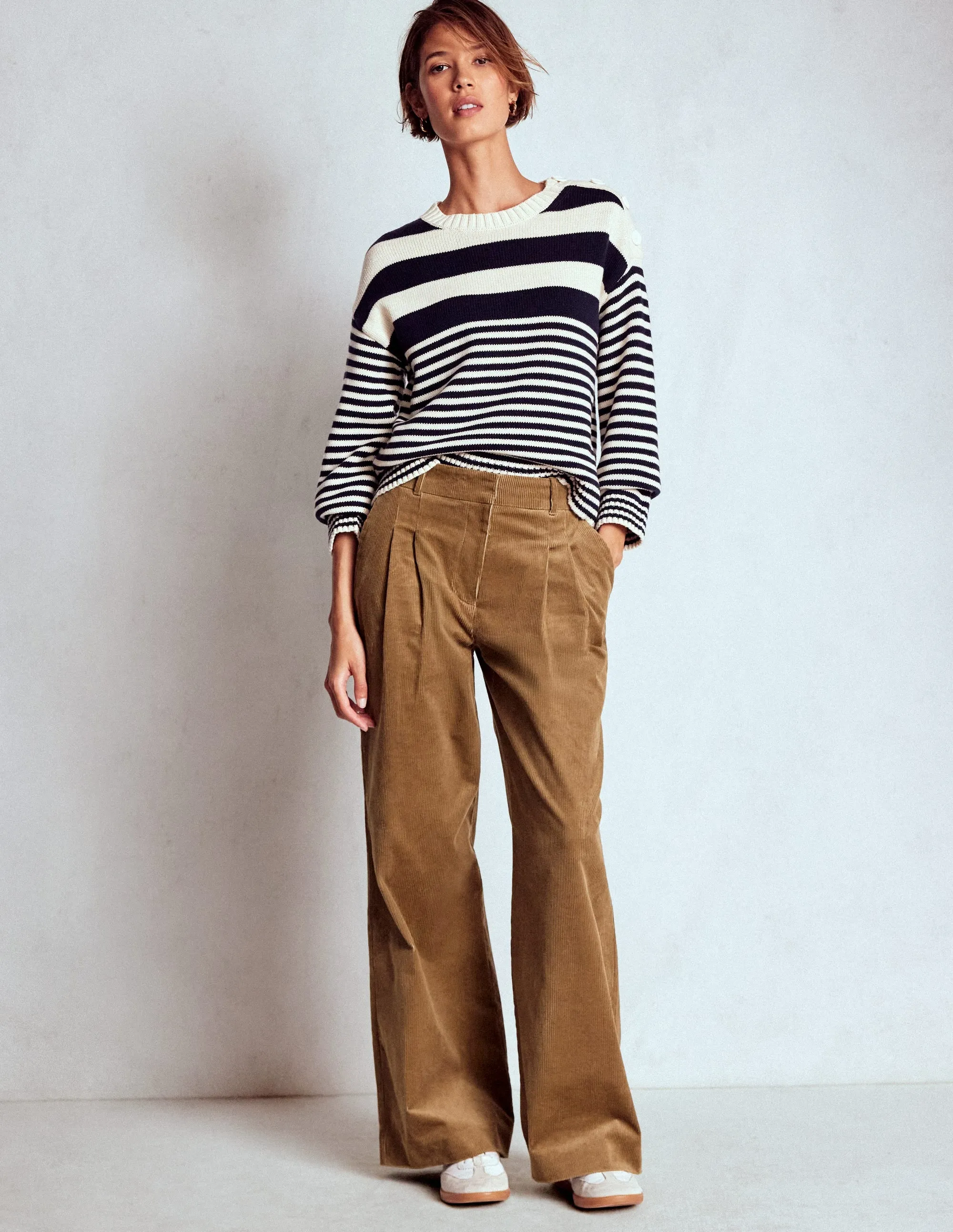 Fashionable Look Abrasion Resistant Fabric Kensington Cord Trousers-Latte
