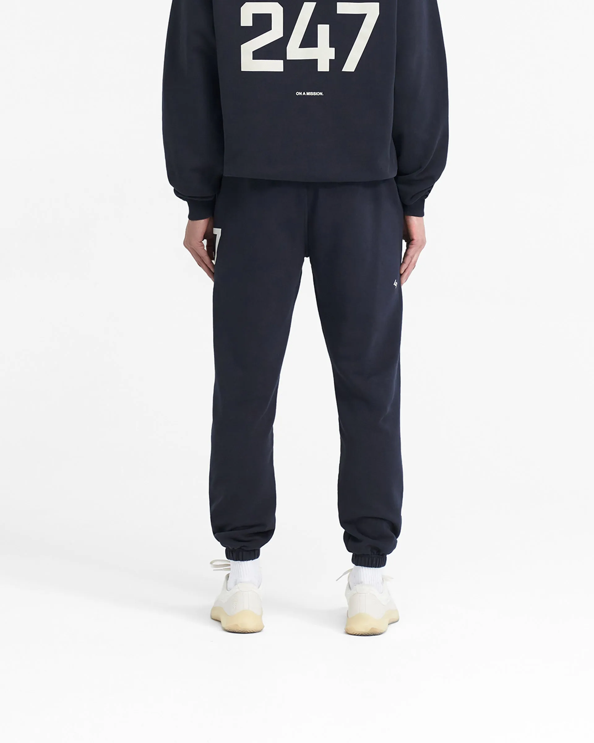 Elasticized Cuffs Effortless Layer 247 Sweatpant - Navy