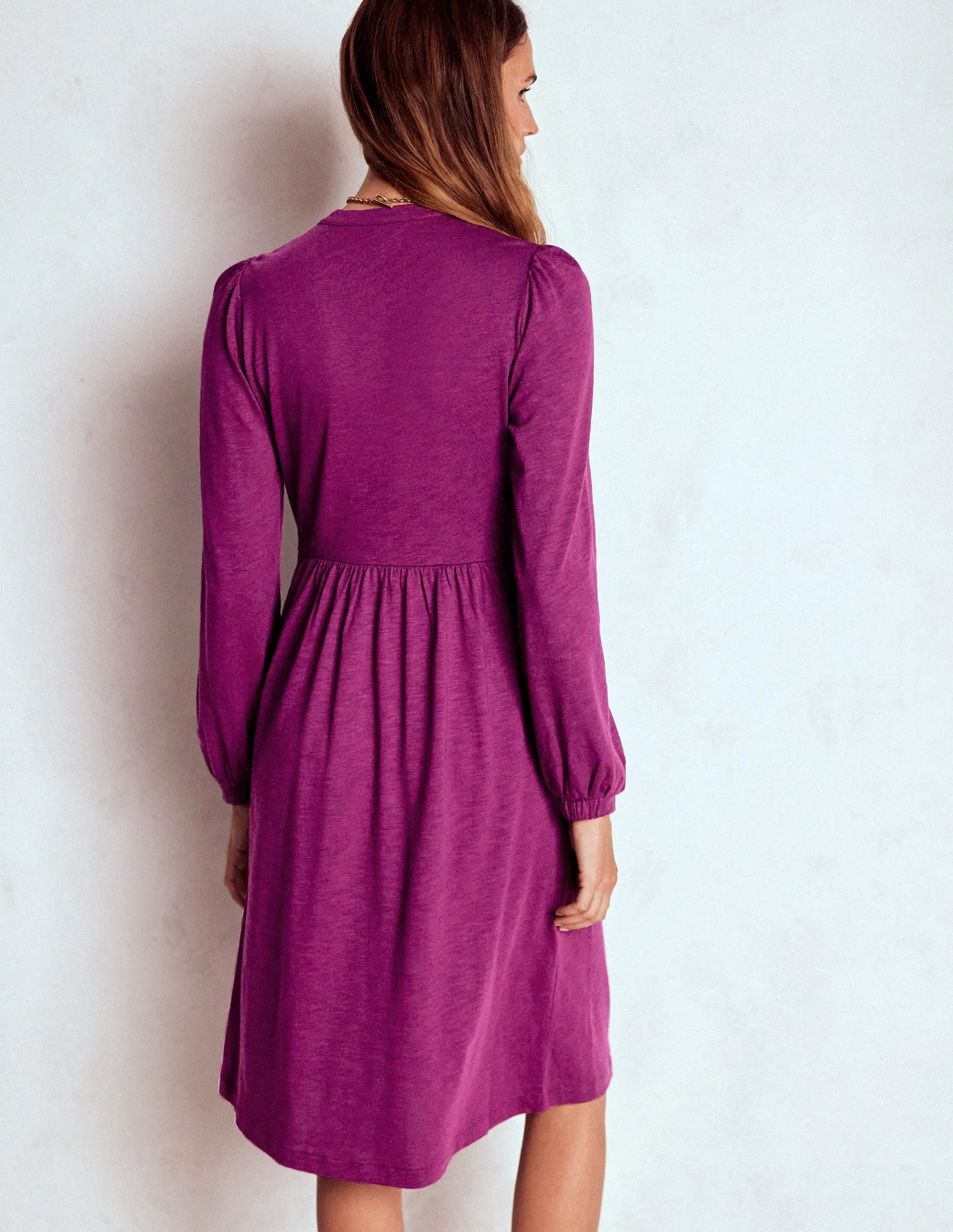 Gradient Shade Relaxed-fit gown Naomi Relaxed Jersey Dress-Plum Jam