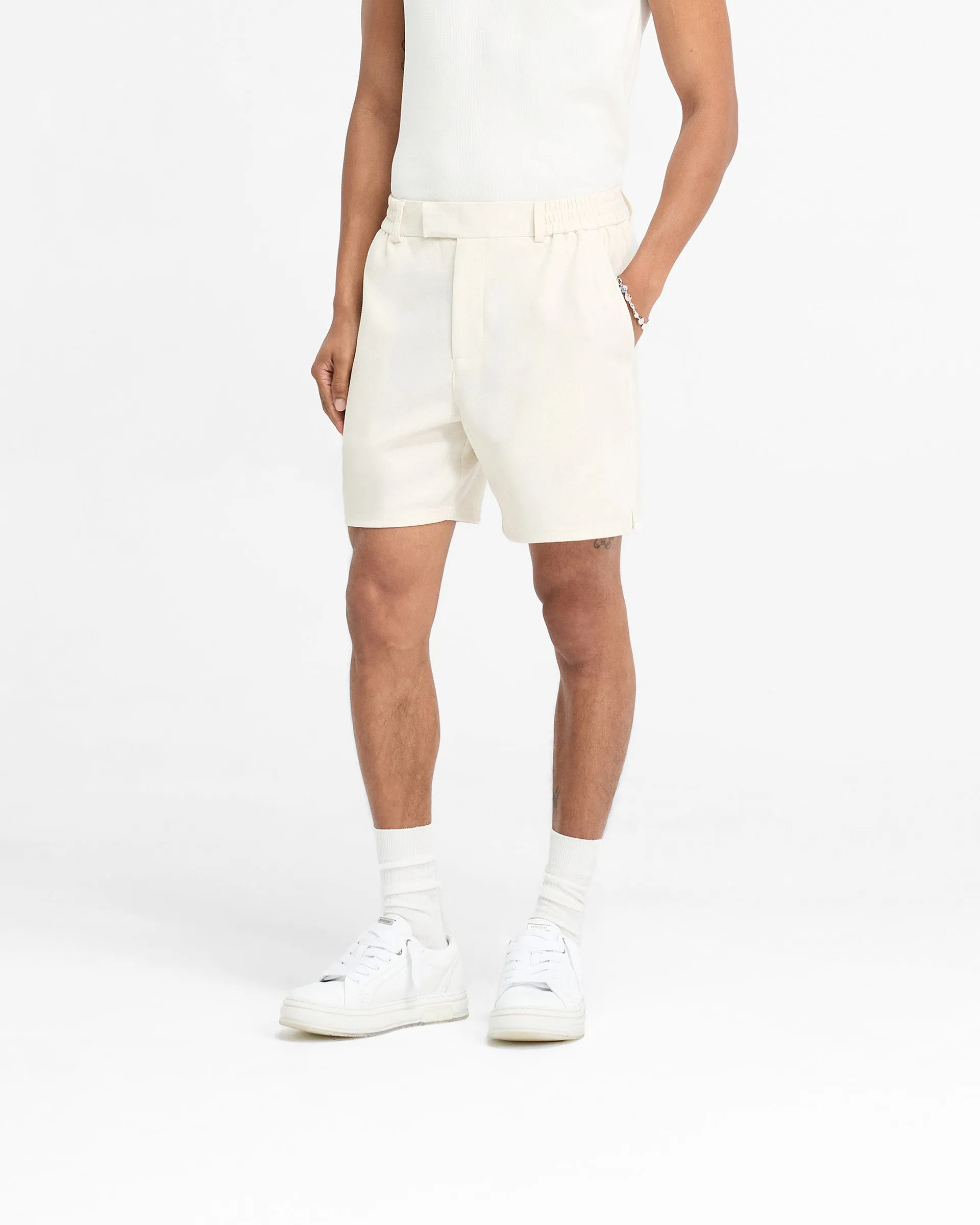 Logo Yacht Short - Antique White Comfy Shape