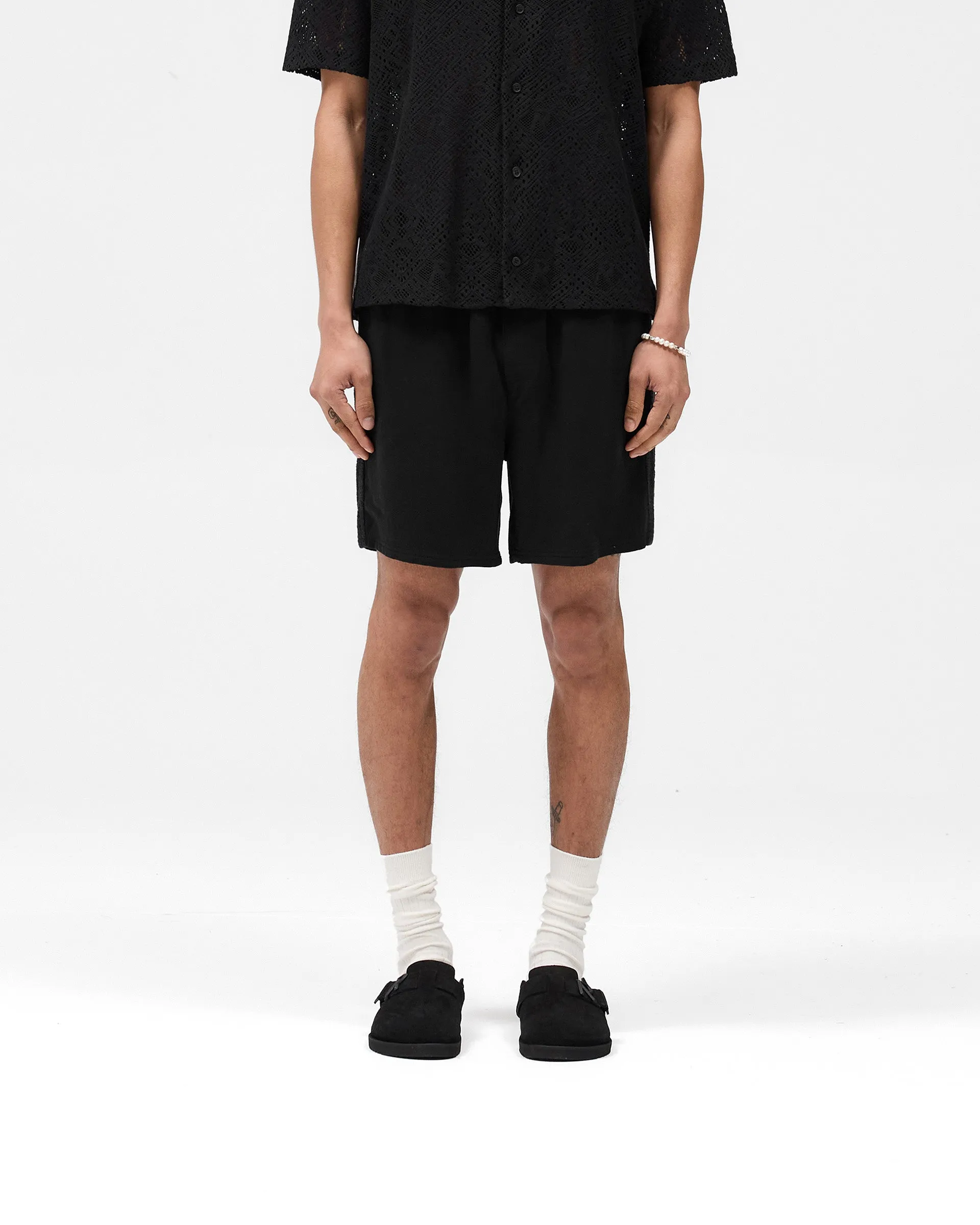Knitted Panel Short - Black Chill Fit Design