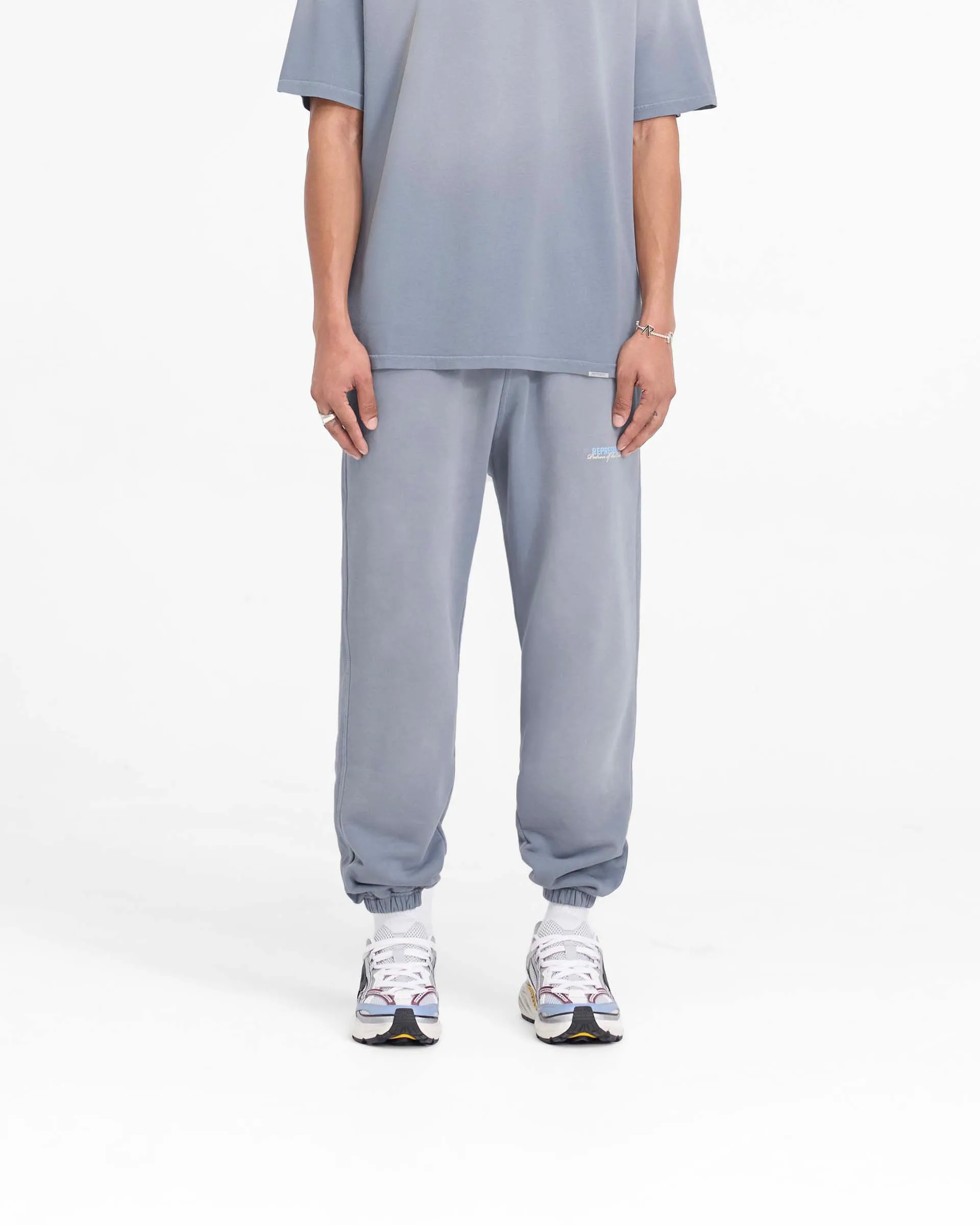 Patron Of The Club Sweatpant - Washed Grey Perfectly Relaxed Simple Utility
