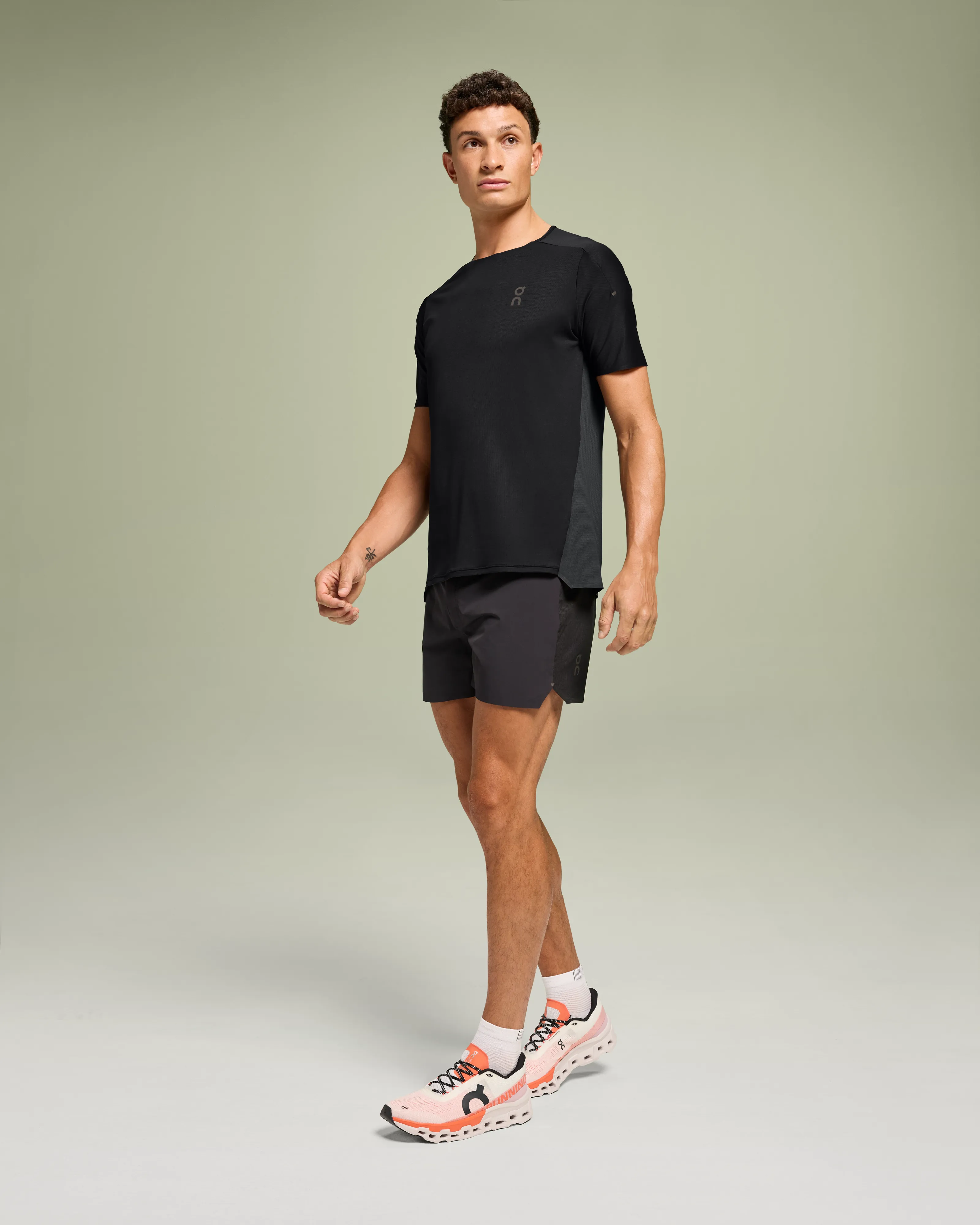 Lace trim Raw Edge Hem Performance-T