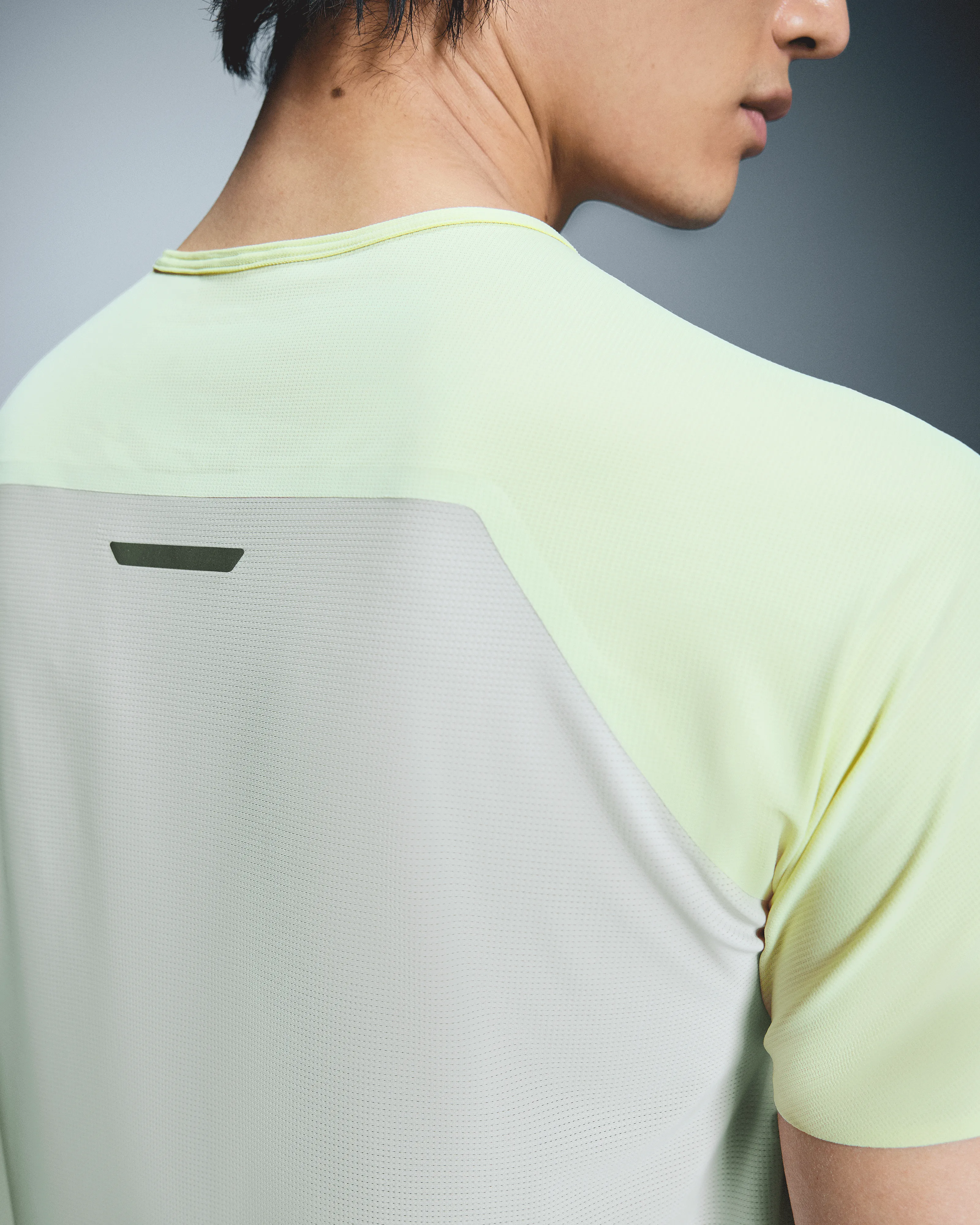 Relaxed fit style Weekend Ready Performance-T