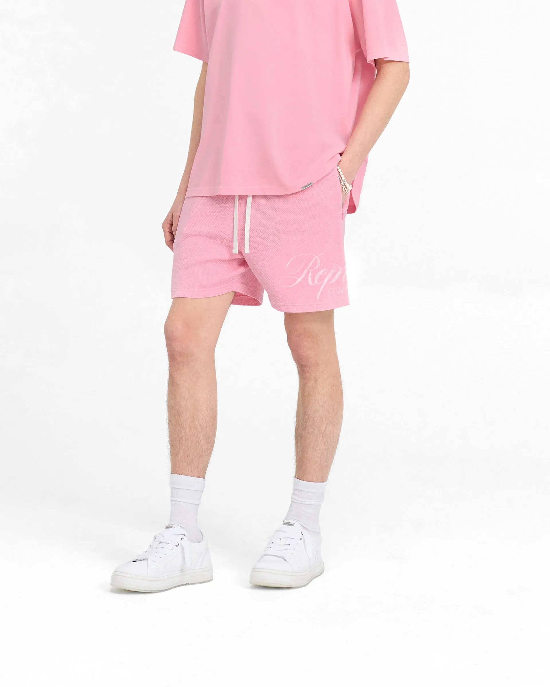 Quick Evaporation Fabric Represent Owners Club Script Mesh Shorts - Pink