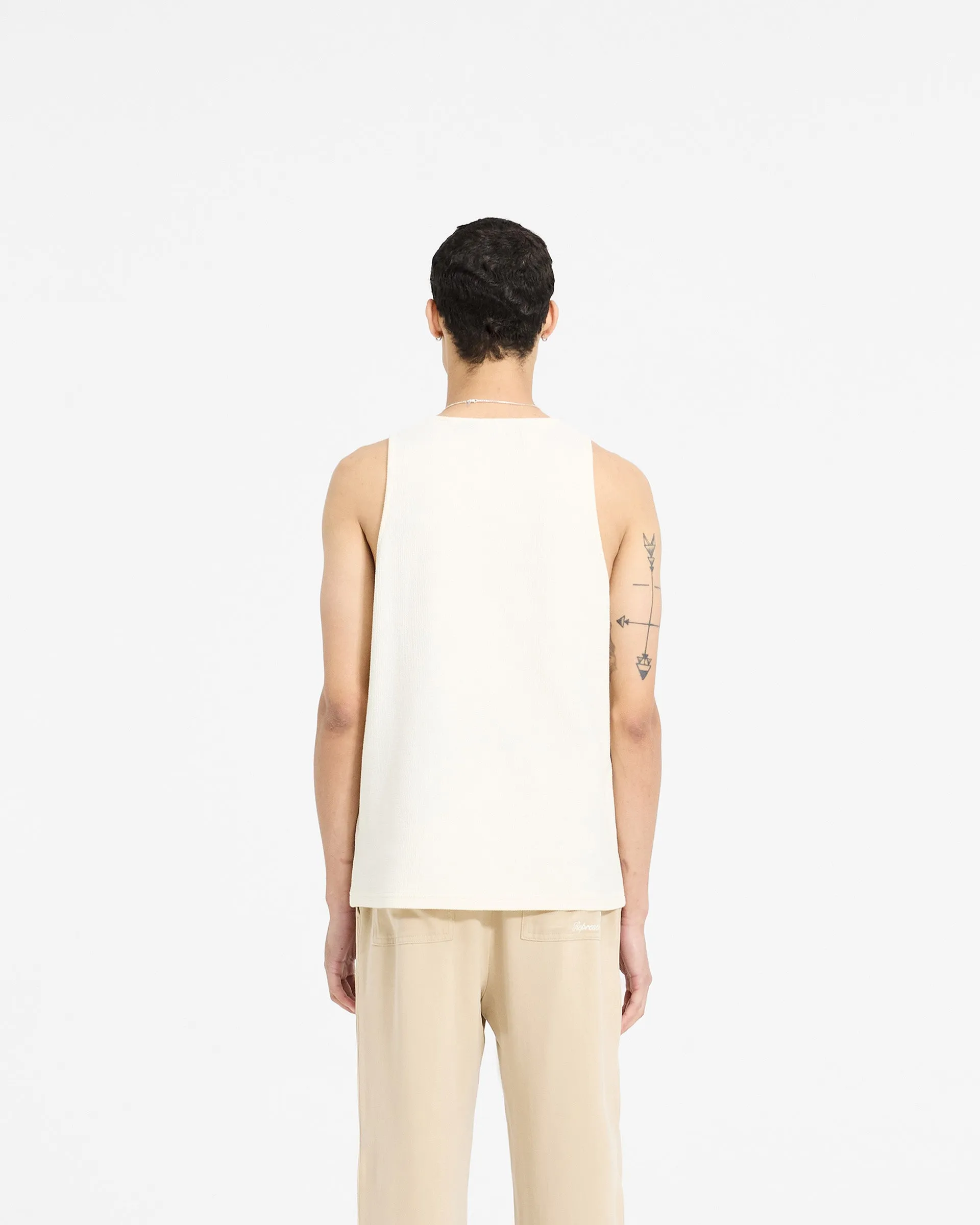 Waffle Vest - Antique White Minimal Look