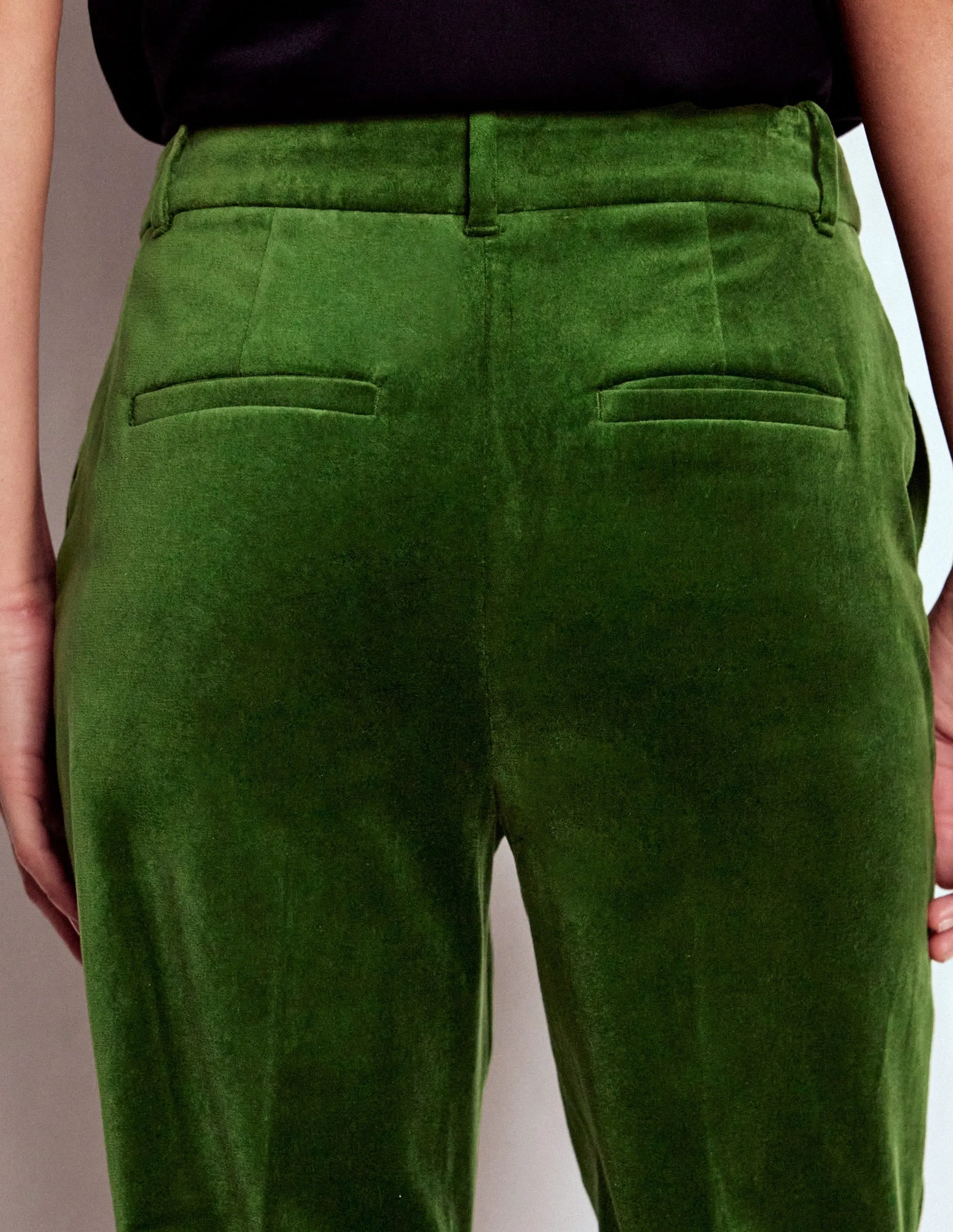 Canonbury Velvet Trousers-Green Fir FlexFoamPadding Compact Fit