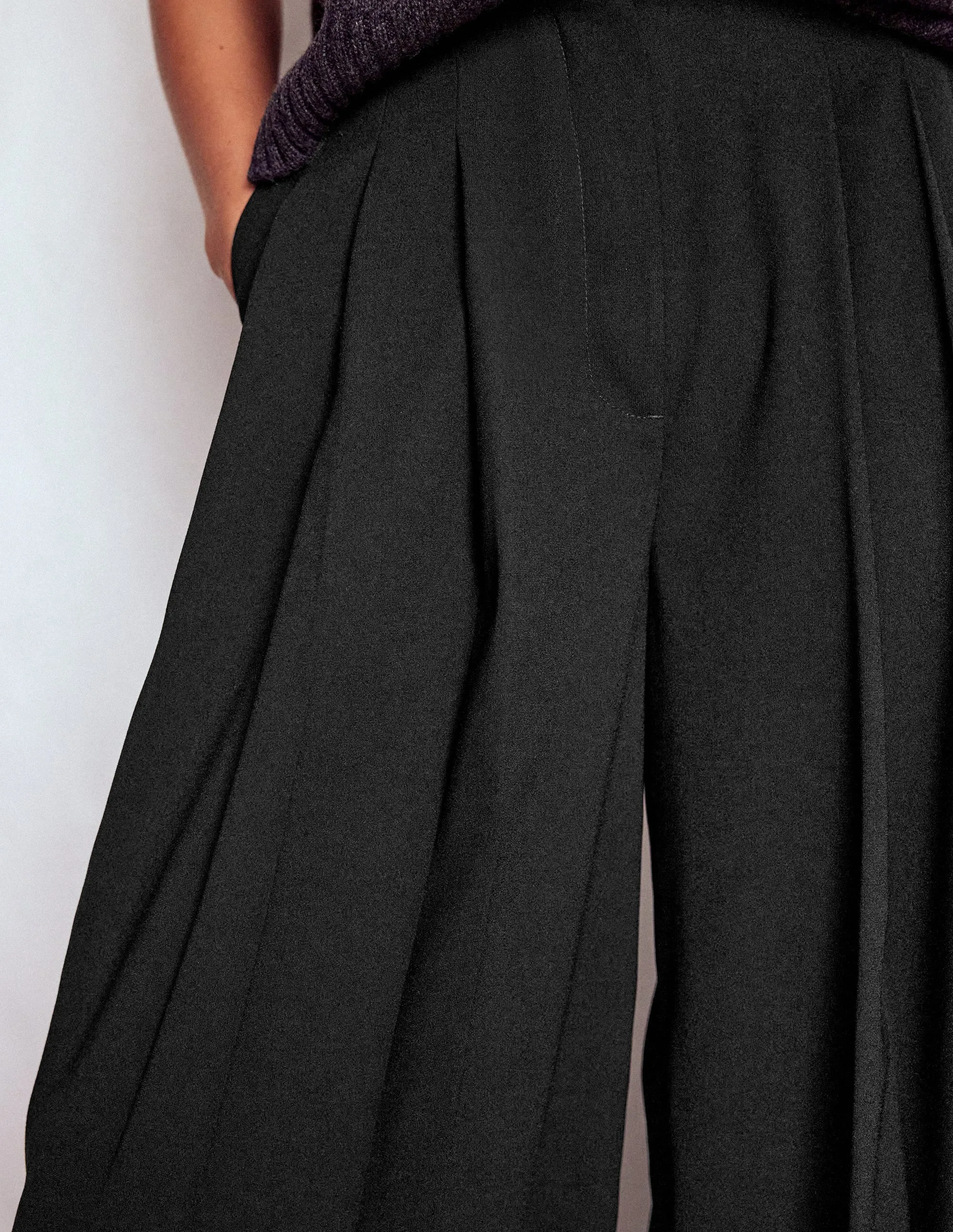 Regent Wide Leg Trousers-Black FlexibleMobilityDesign