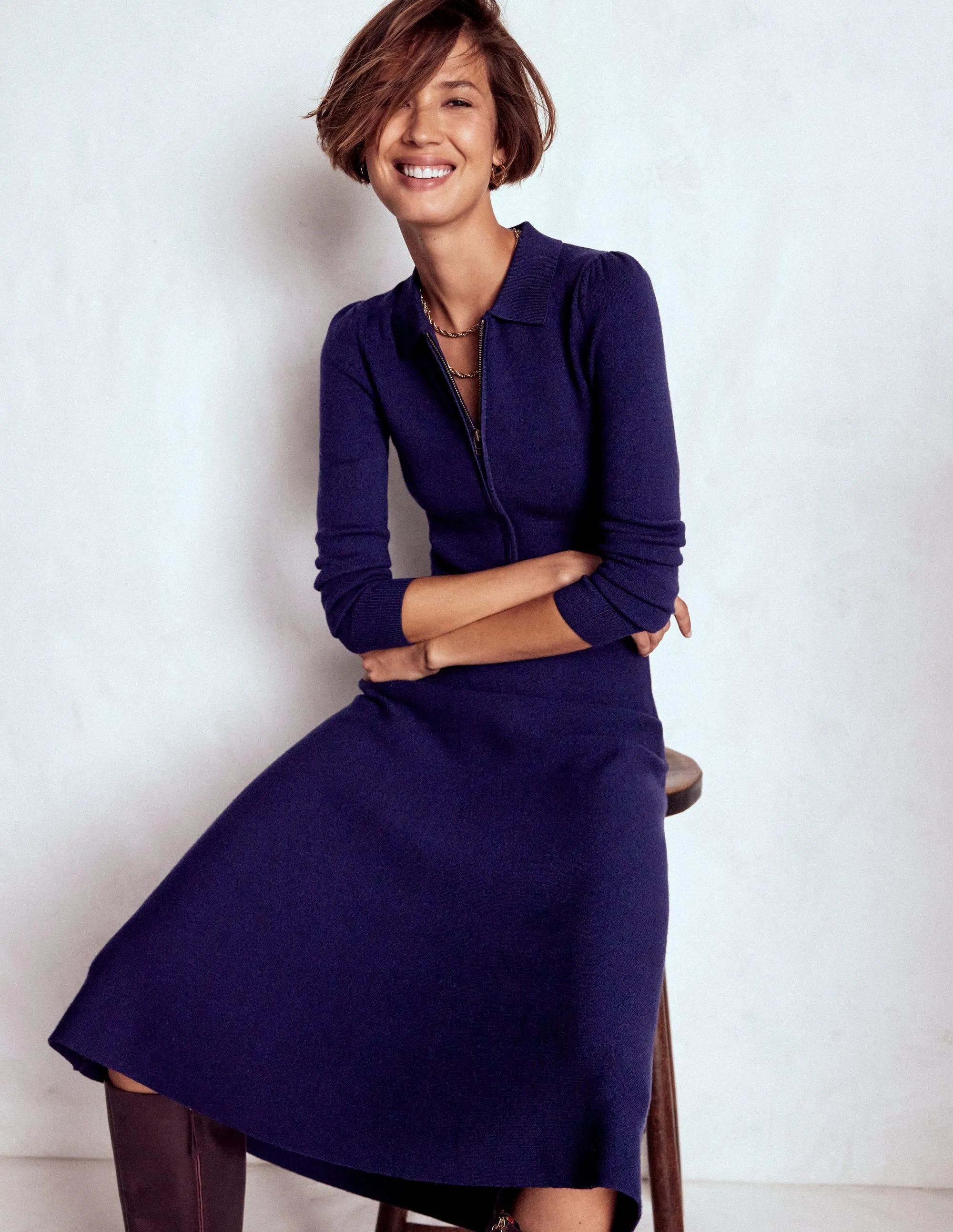 Fluid Cut Body Fit Fiona Zip Front Knitted Dress-Navy