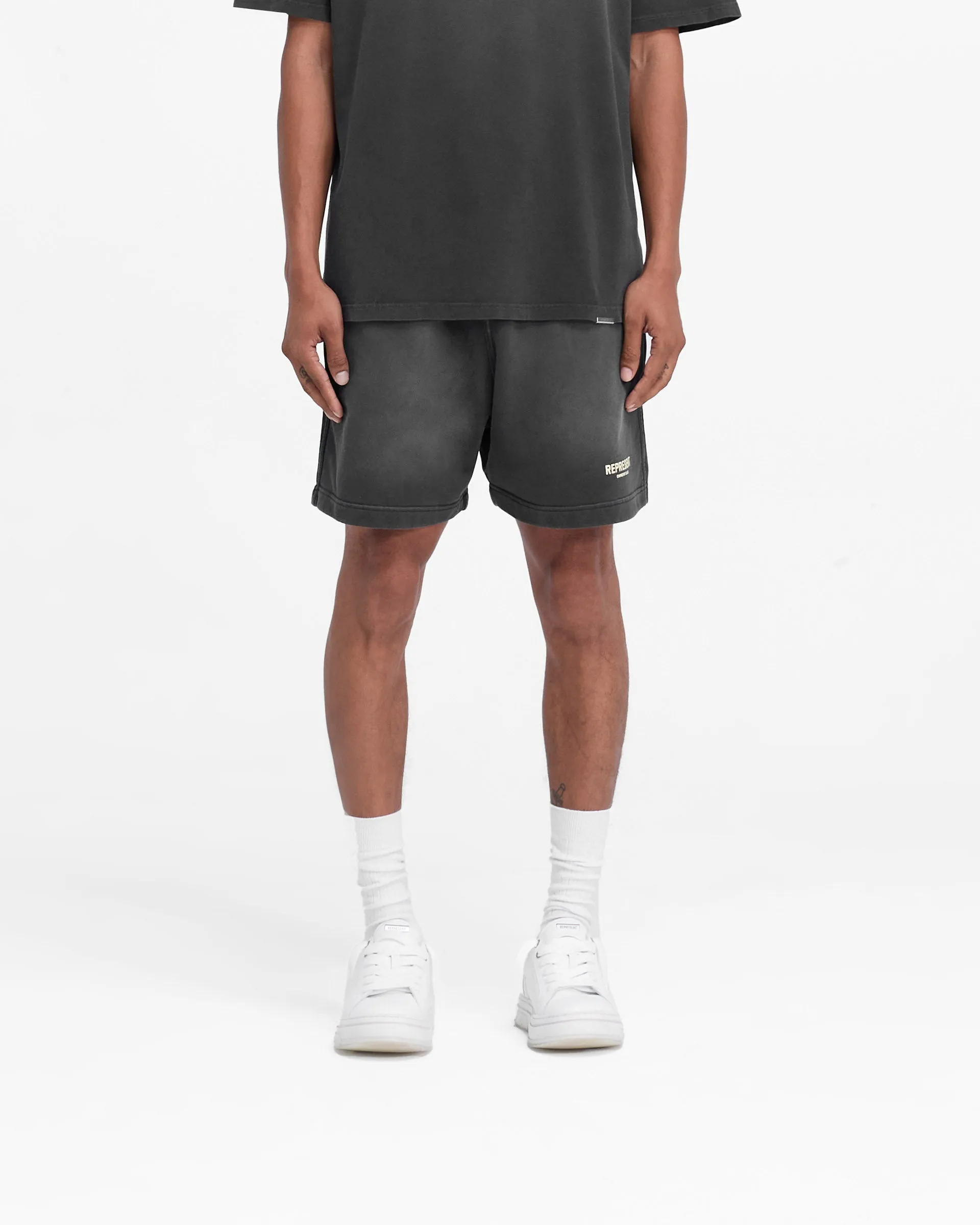 Represent Owners Club Shorts - Aged Black Comfortable Design