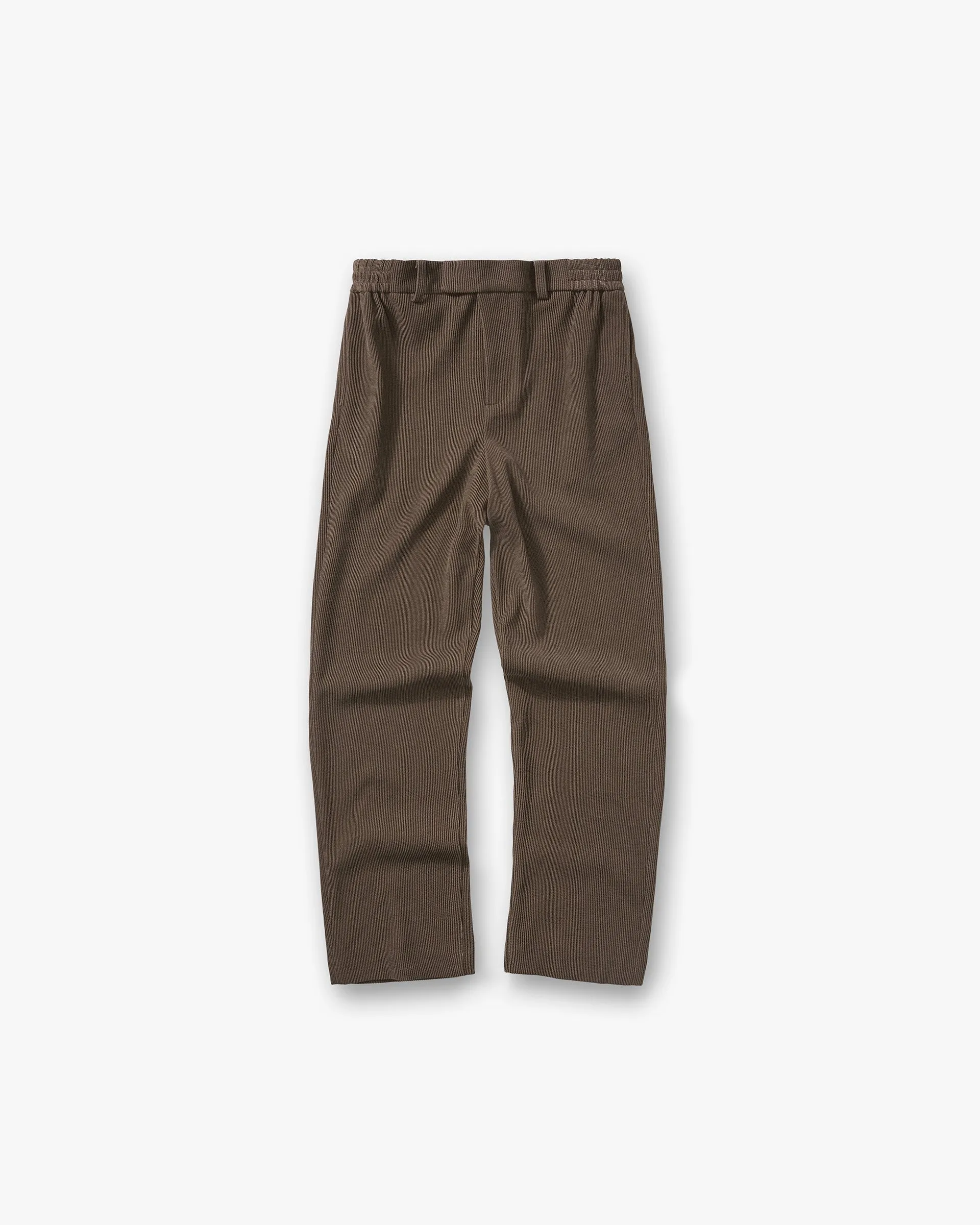 Ribbed Hybrid Pant - Clove Casual Chic Look