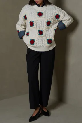 Comfortable Look ROSE CROCHET SWEATER