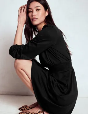 Clean Chic Modern Staple Sarah Short Jersey Dress-Black