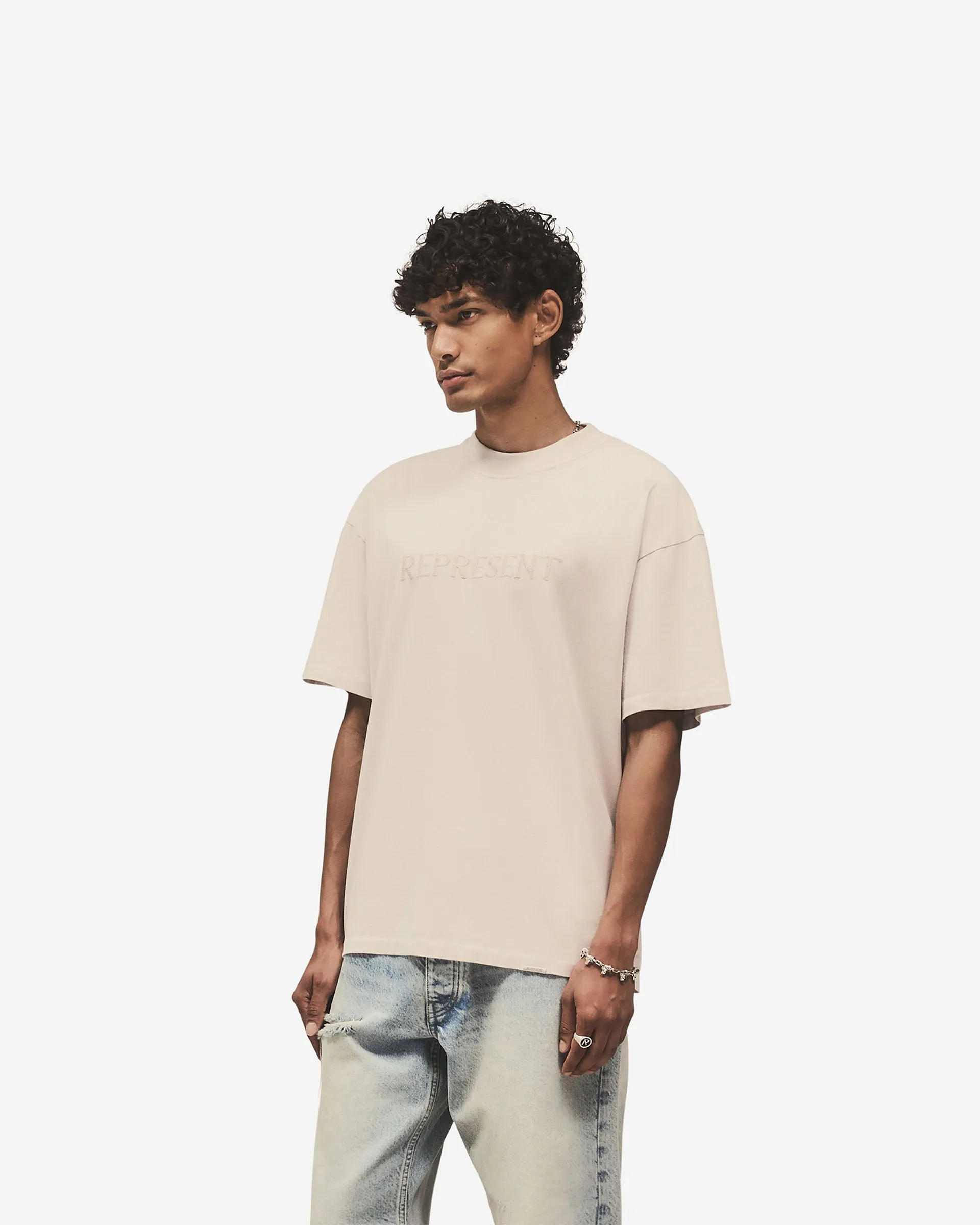 Embroidered Serif Logo T-Shirt - Concrete Versatile Layering Casual Essentials Wear