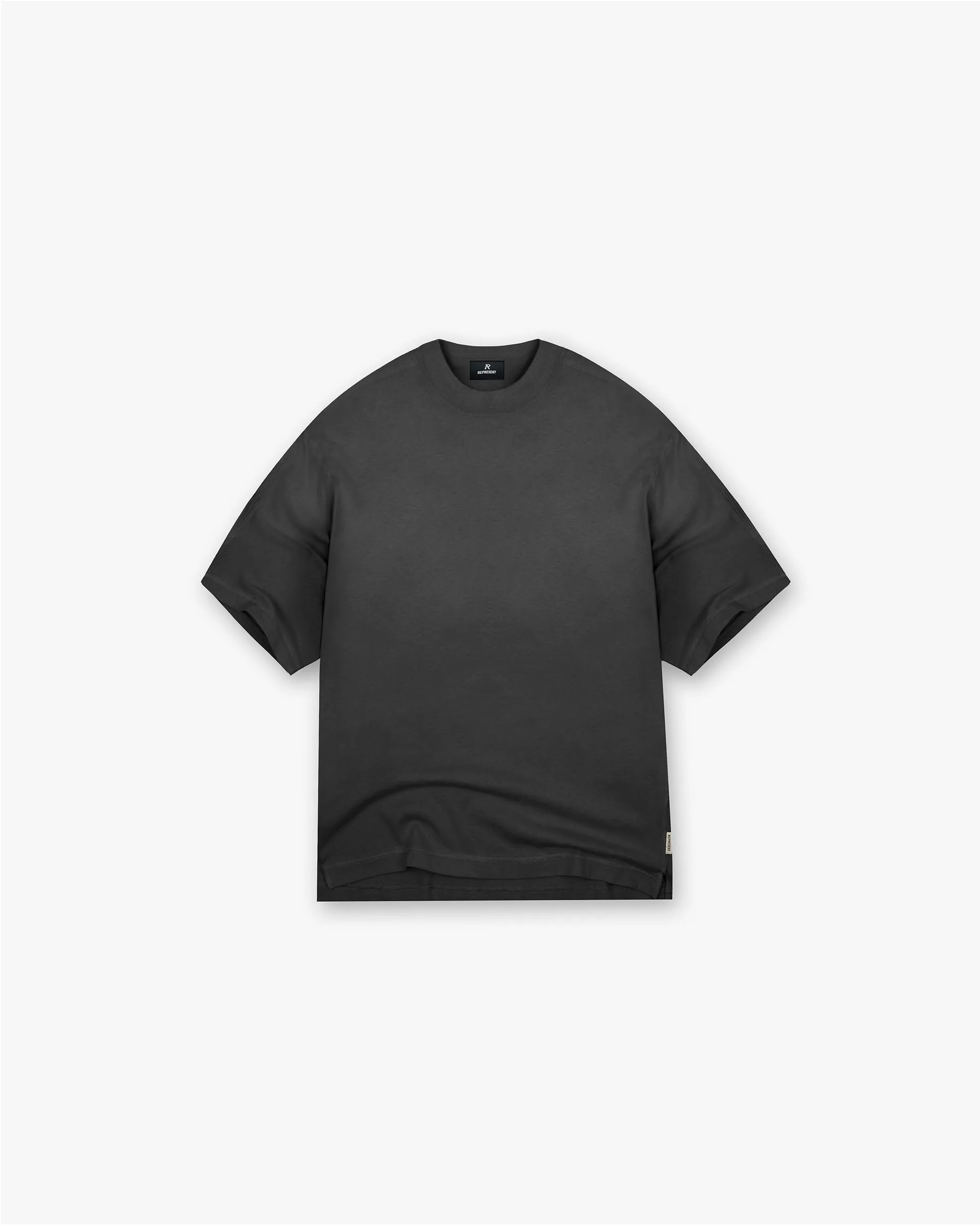 Stepped Hem T-Shirt - Stained Black Short sleeved breeziness Minimal Design