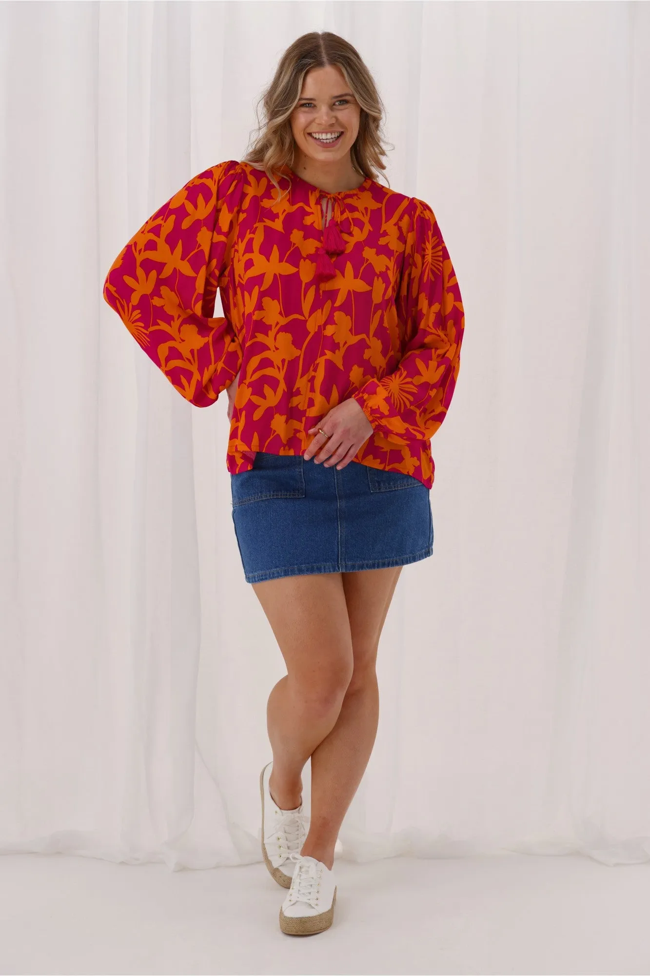 Sunday Boho Claire Top Print Simple Pullover Thermal Regulating Fabric