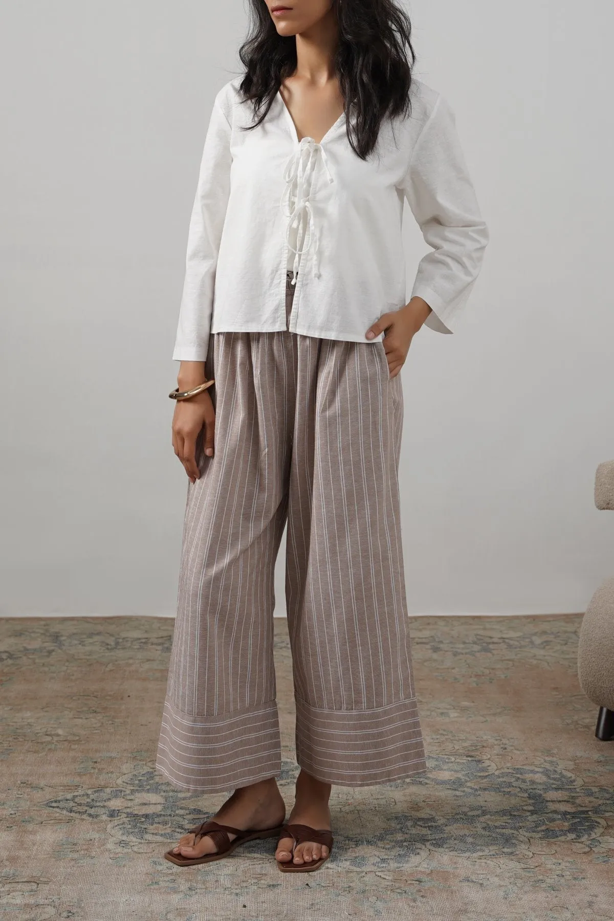 LINEN BOW BLOUSE Trendy Vibes Relaxed Fit