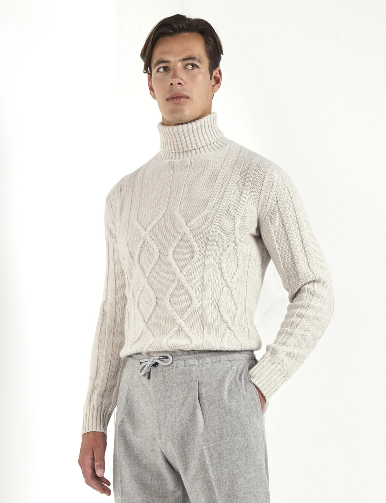 Beige jacquard patterned turtleneck ?C Made in Italy Hero Mode