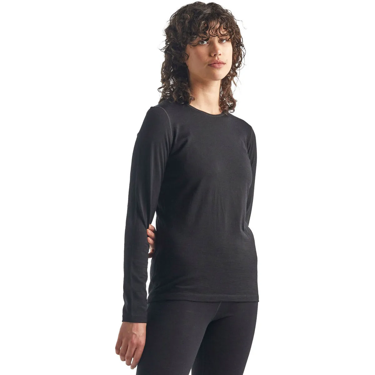 MoistureWicking LongLastingDurability Women's Merino 200 Oasis Long Sleeve Crewe Thermal Top