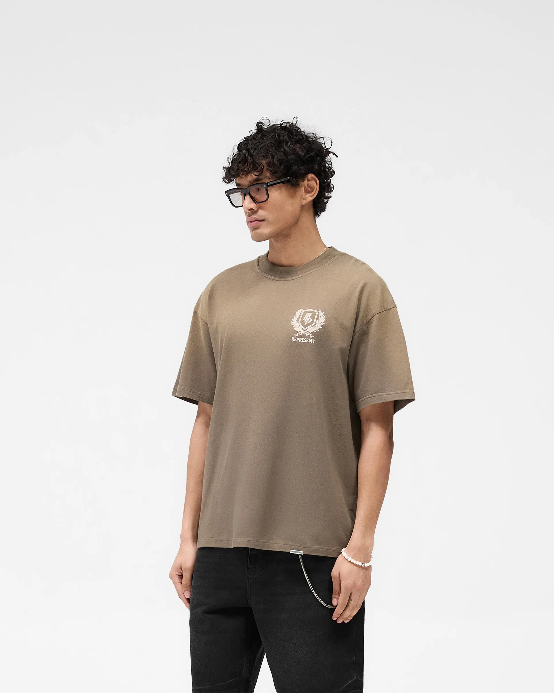 Crest T-Shirt - Dark Taupe Fit for Everyone Party fun